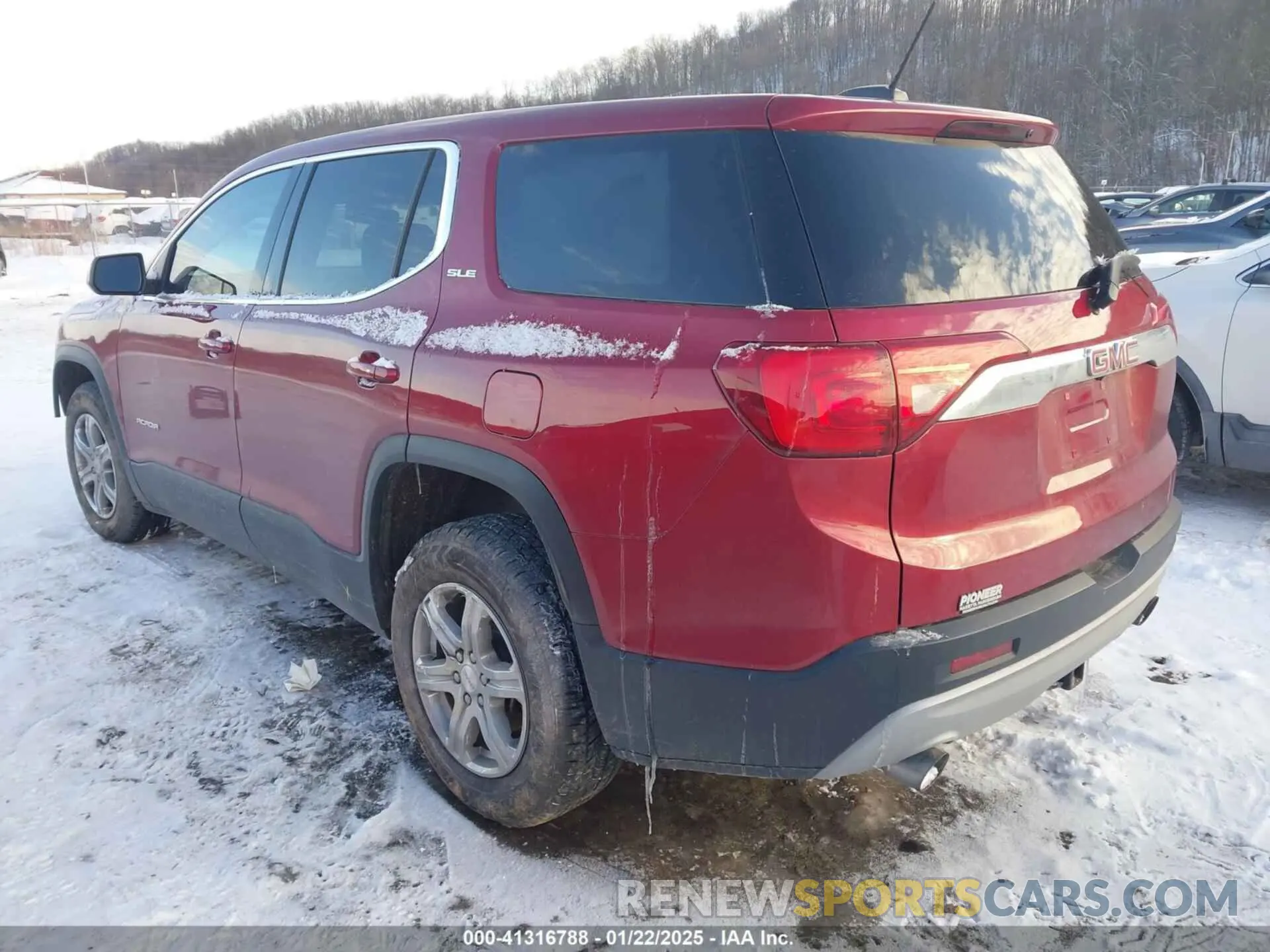 3 Photograph of a damaged car 1GKKNRLS2KZ292720 GMC ACADIA 2019