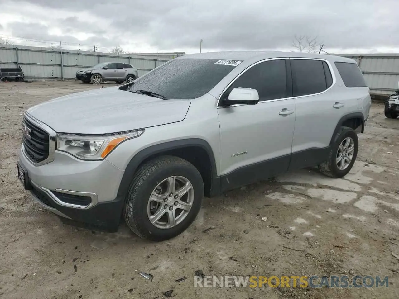 1 Photograph of a damaged car 1GKKNRLS4KZ143967 GMC ACADIA 2019