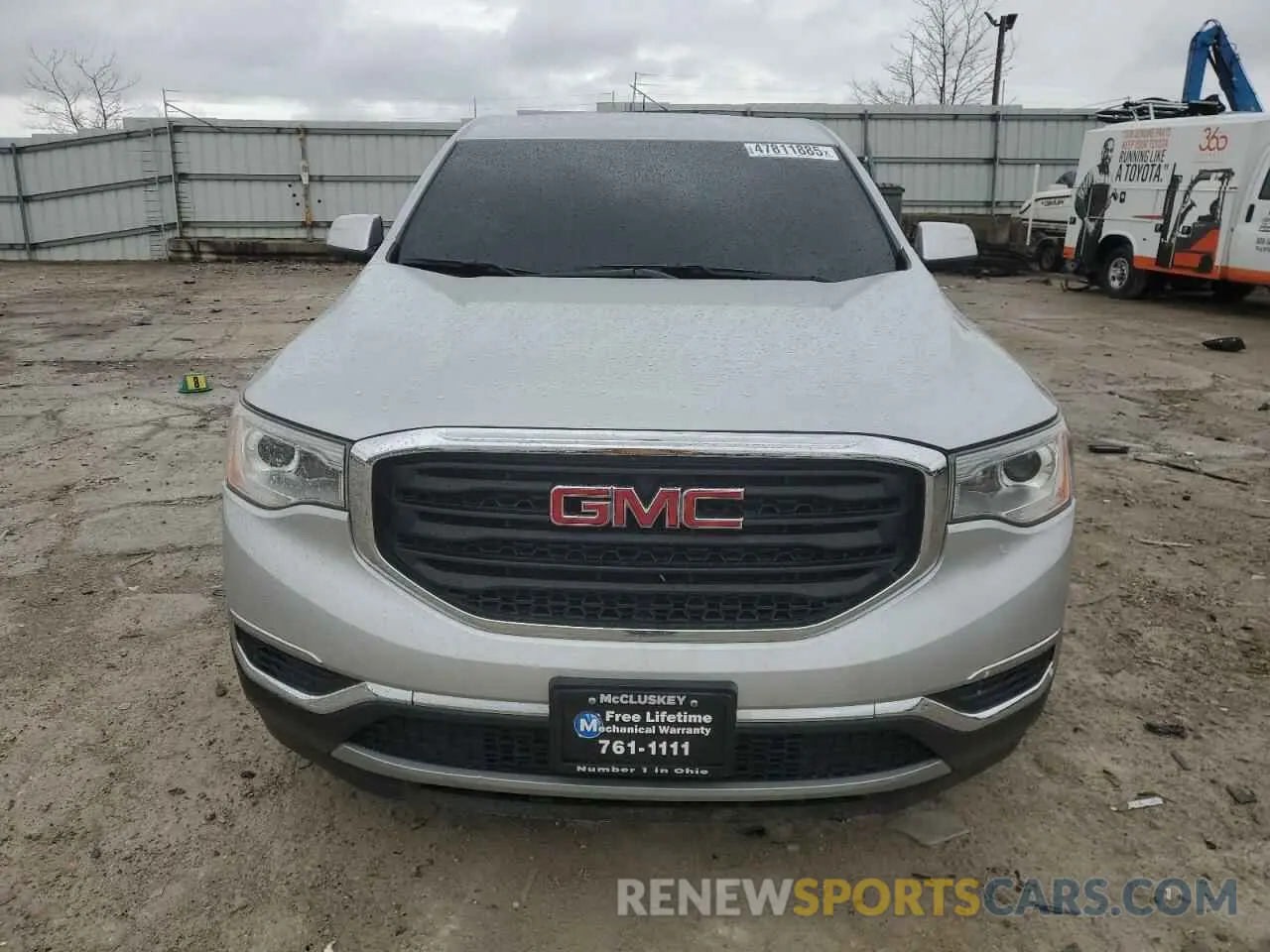 5 Photograph of a damaged car 1GKKNRLS4KZ143967 GMC ACADIA 2019