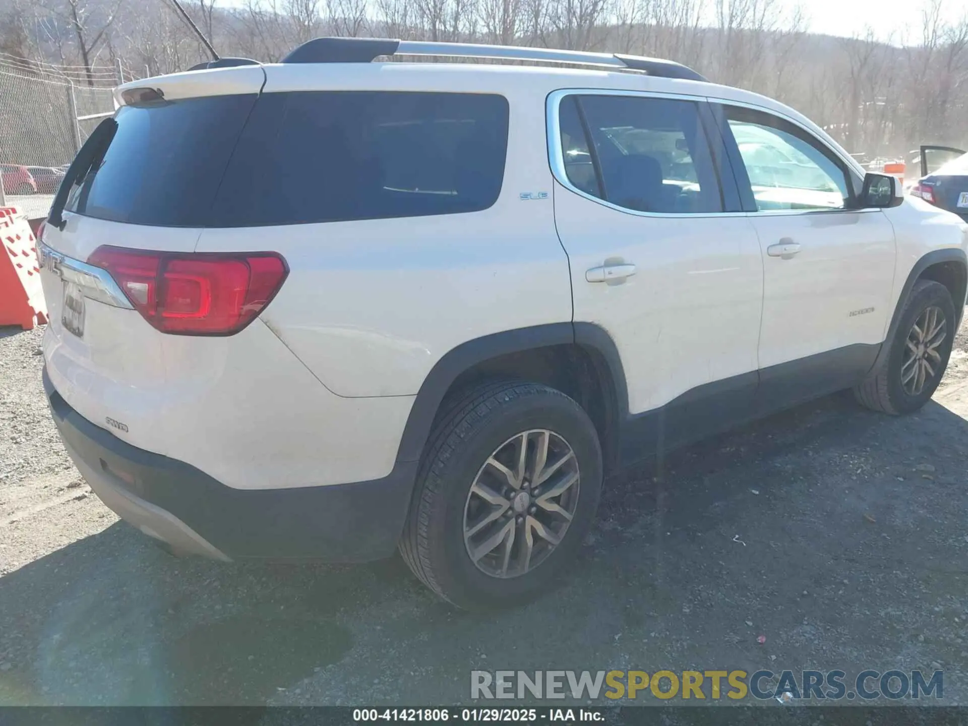 4 Photograph of a damaged car 1GKKNSLA3KZ242066 GMC ACADIA 2019