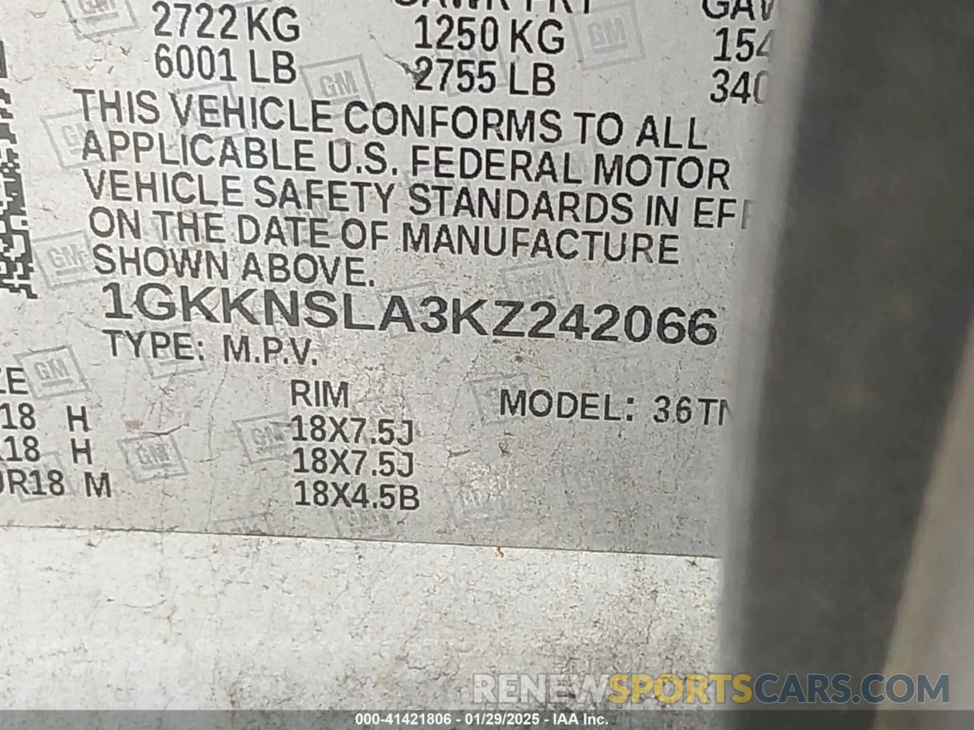 9 Photograph of a damaged car 1GKKNSLA3KZ242066 GMC ACADIA 2019