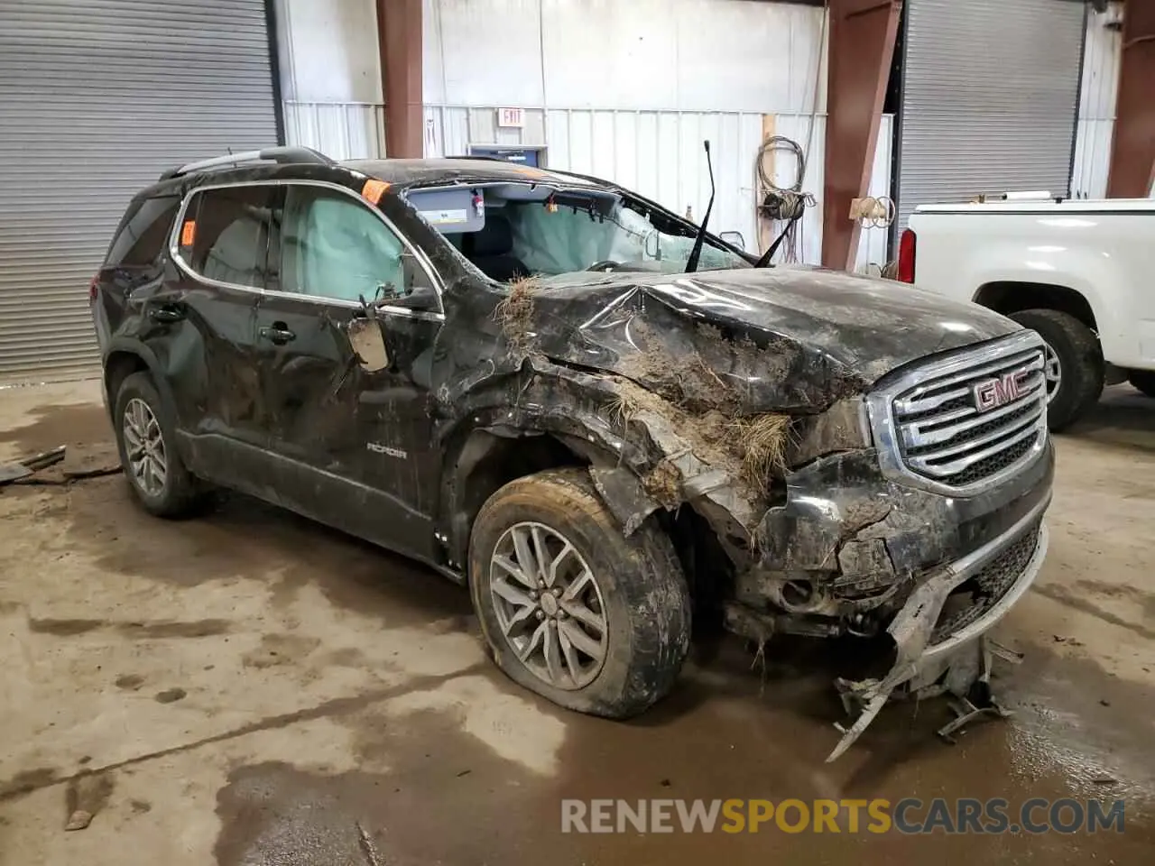 4 Photograph of a damaged car 1GKKNSLA8KZ280540 GMC ACADIA 2019