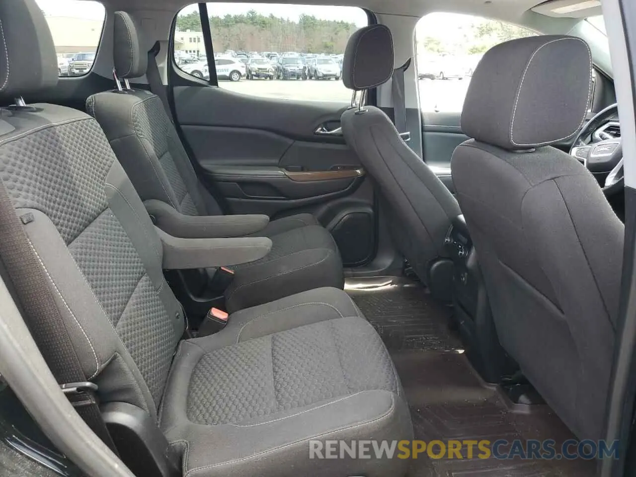 11 Photograph of a damaged car 1GKKNSLS0KZ240722 GMC ACADIA 2019