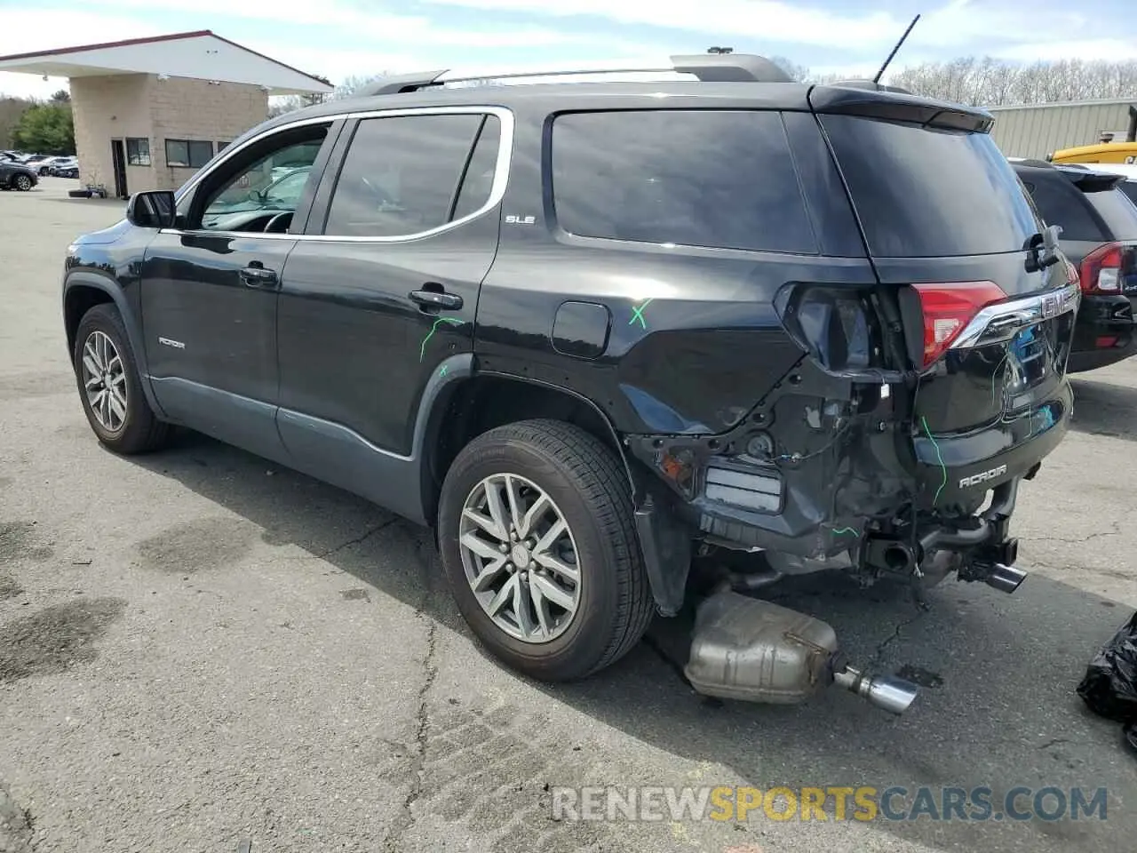 2 Photograph of a damaged car 1GKKNSLS0KZ240722 GMC ACADIA 2019