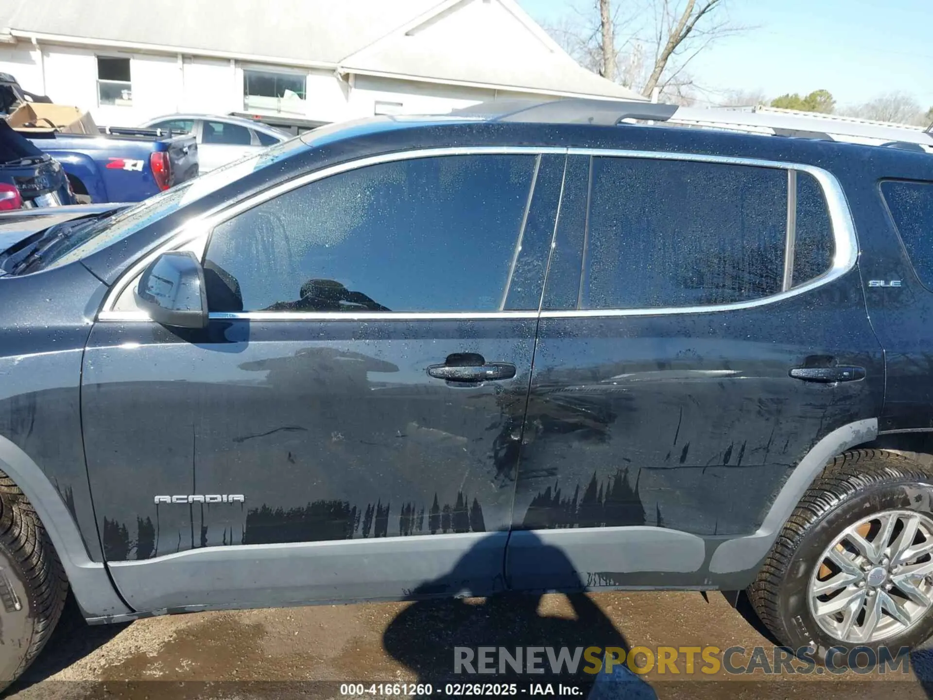 14 Photograph of a damaged car 1GKKNSLS1KZ130505 GMC ACADIA 2019