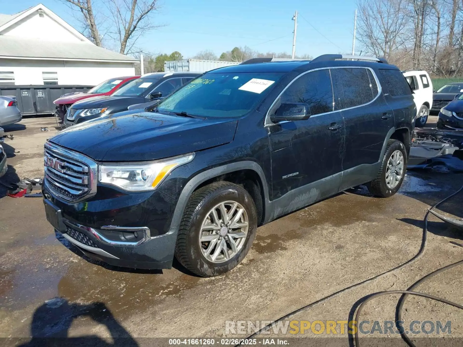 2 Photograph of a damaged car 1GKKNSLS1KZ130505 GMC ACADIA 2019