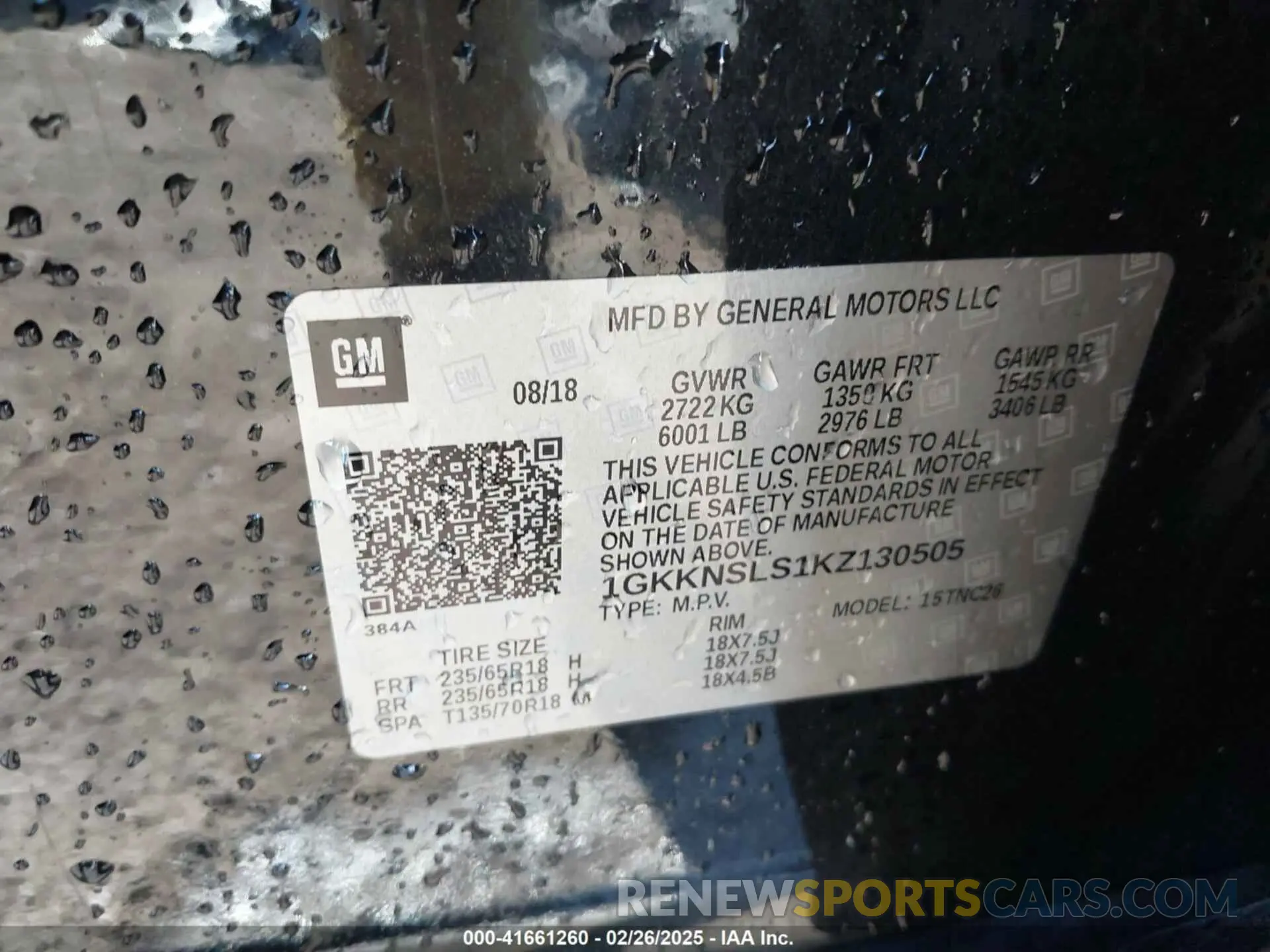 8 Photograph of a damaged car 1GKKNSLS1KZ130505 GMC ACADIA 2019