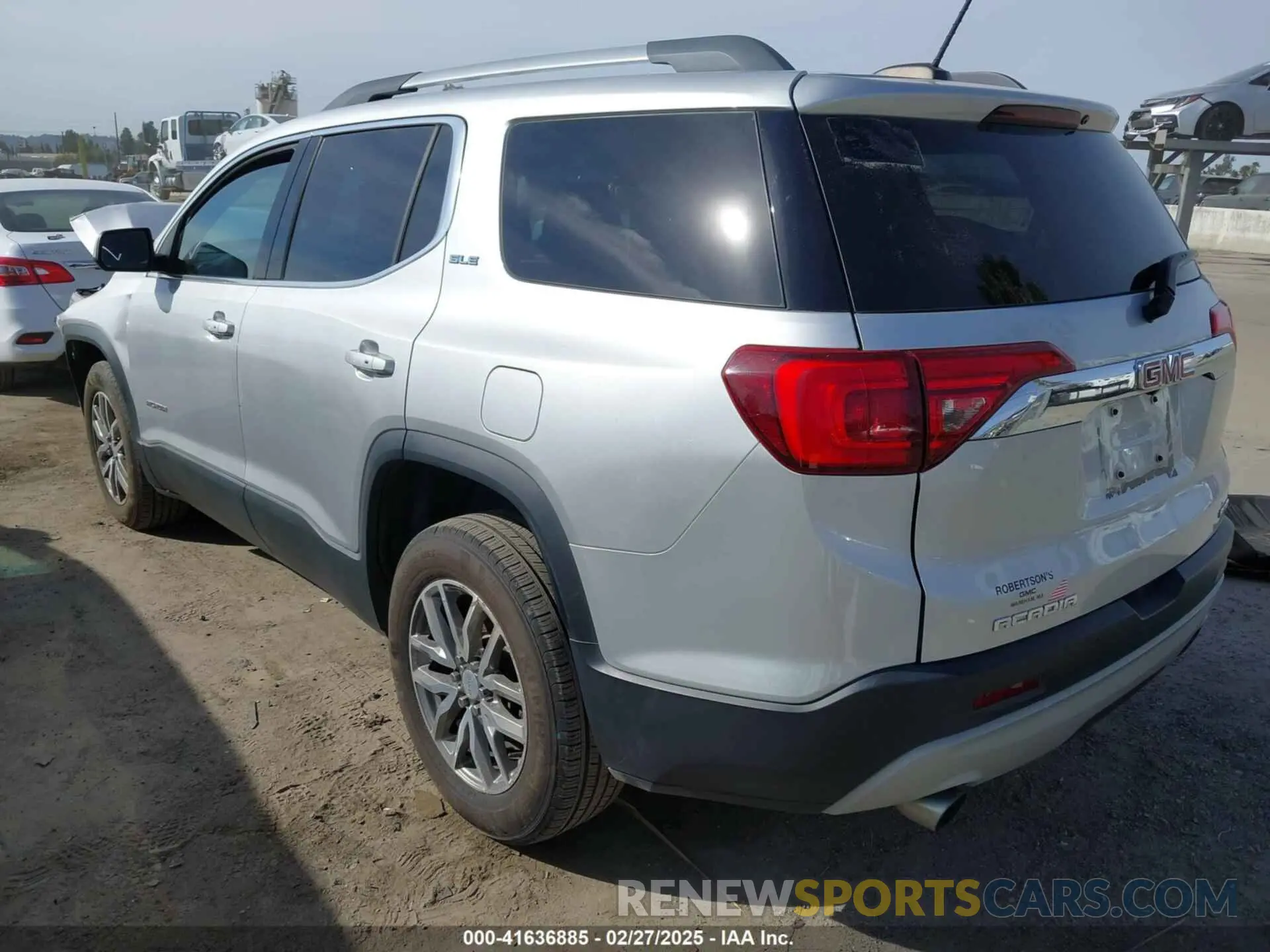 3 Photograph of a damaged car 1GKKNSLS1KZ140788 GMC ACADIA 2019