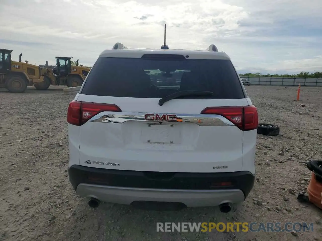 6 Photograph of a damaged car 1GKKNSLS1KZ224139 GMC ACADIA 2019