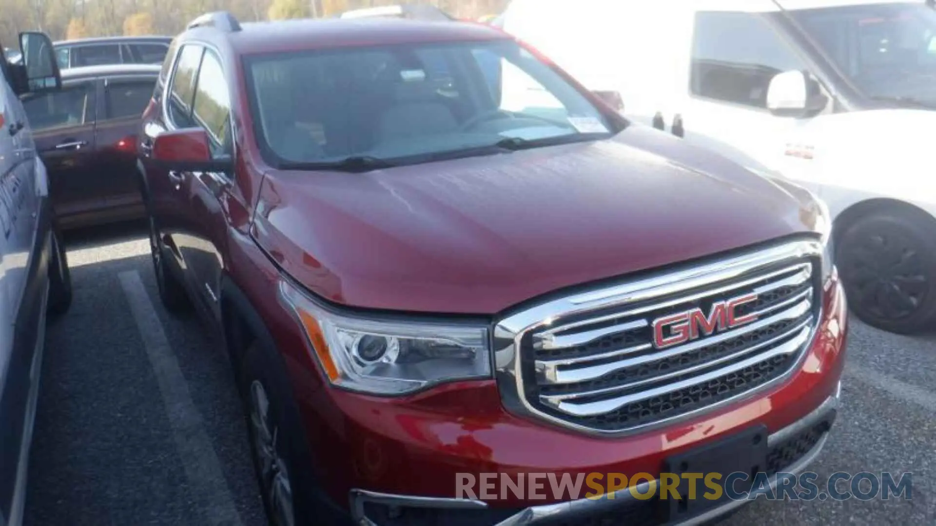 21 Photograph of a damaged car 1GKKNSLS1KZ260381 GMC ACADIA 2019