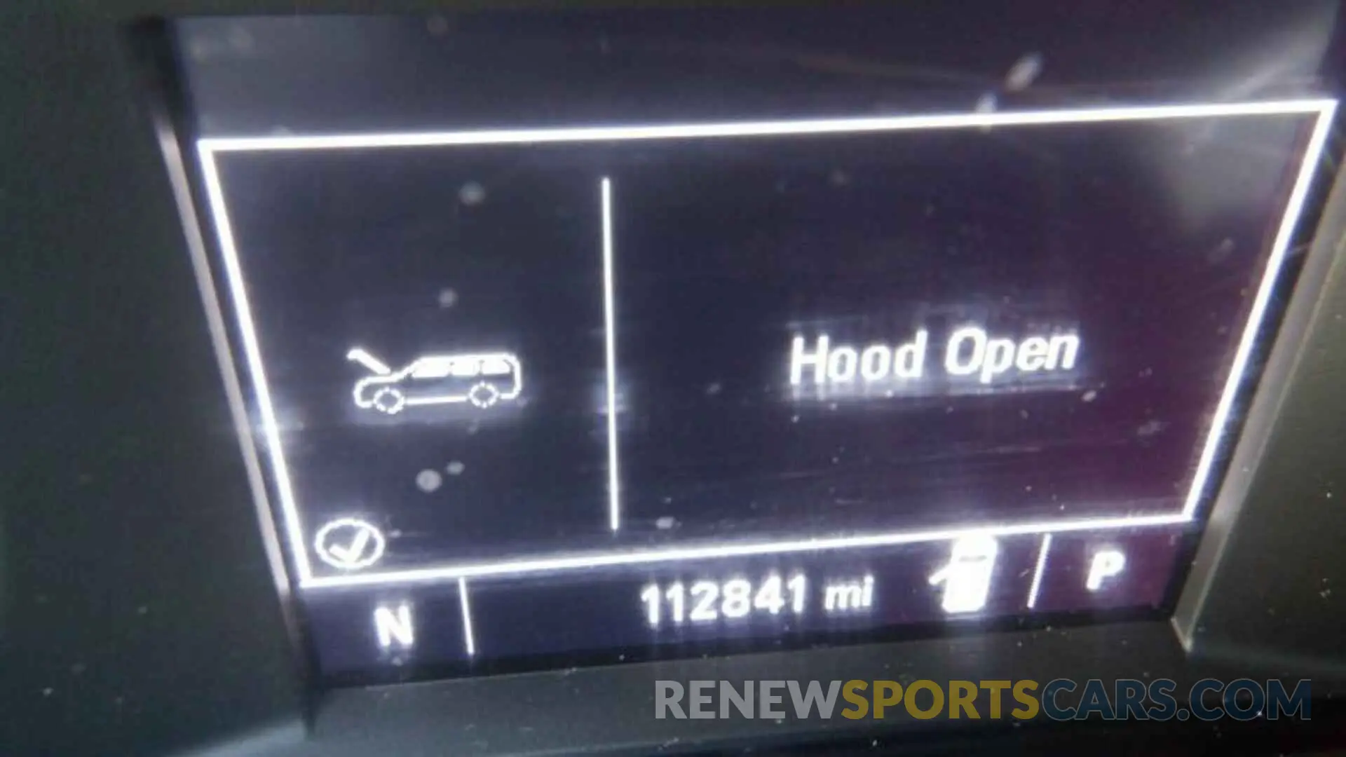 8 Photograph of a damaged car 1GKKNSLS1KZ260381 GMC ACADIA 2019