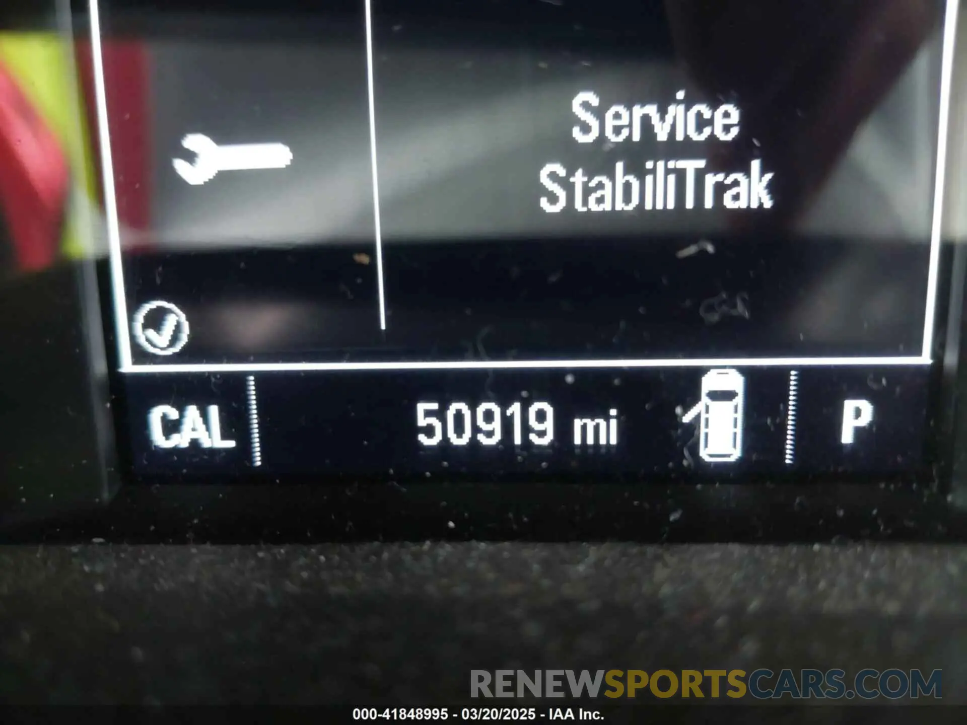 15 Photograph of a damaged car 1GKKNSLS2KZ135468 GMC ACADIA 2019