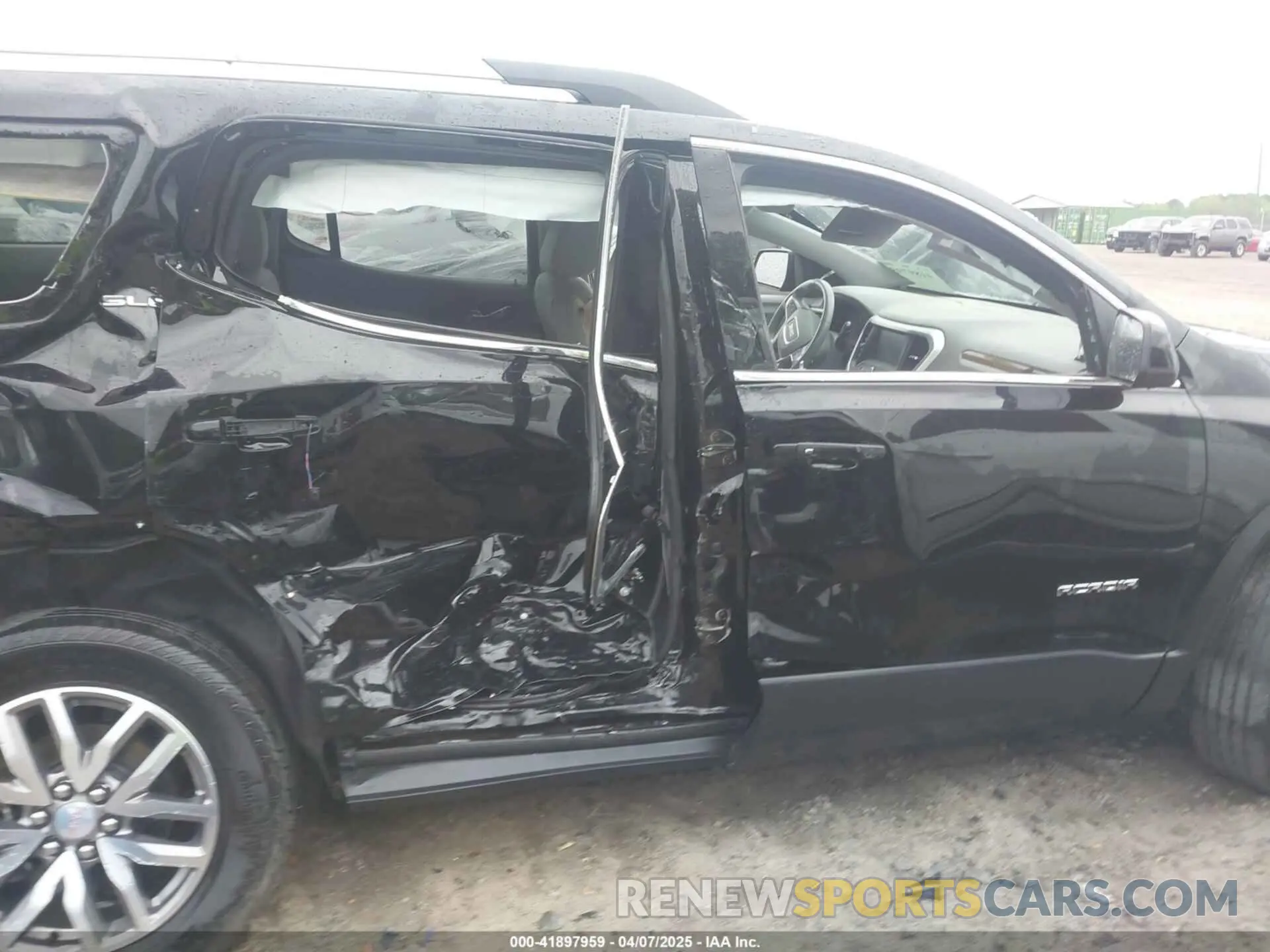 12 Photograph of a damaged car 1GKKNSLS4KZ230033 GMC ACADIA 2019