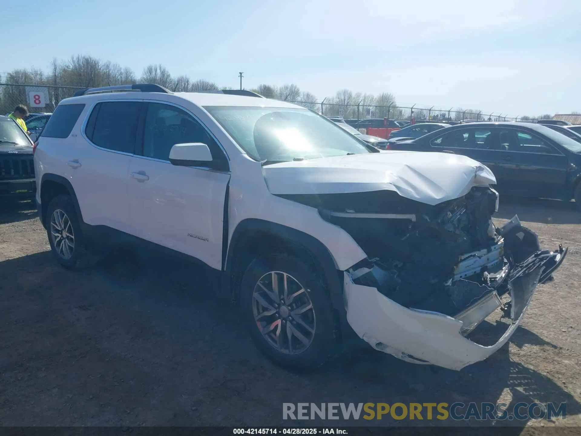 1 Photograph of a damaged car 1GKKNSLS4KZ237158 GMC ACADIA 2019