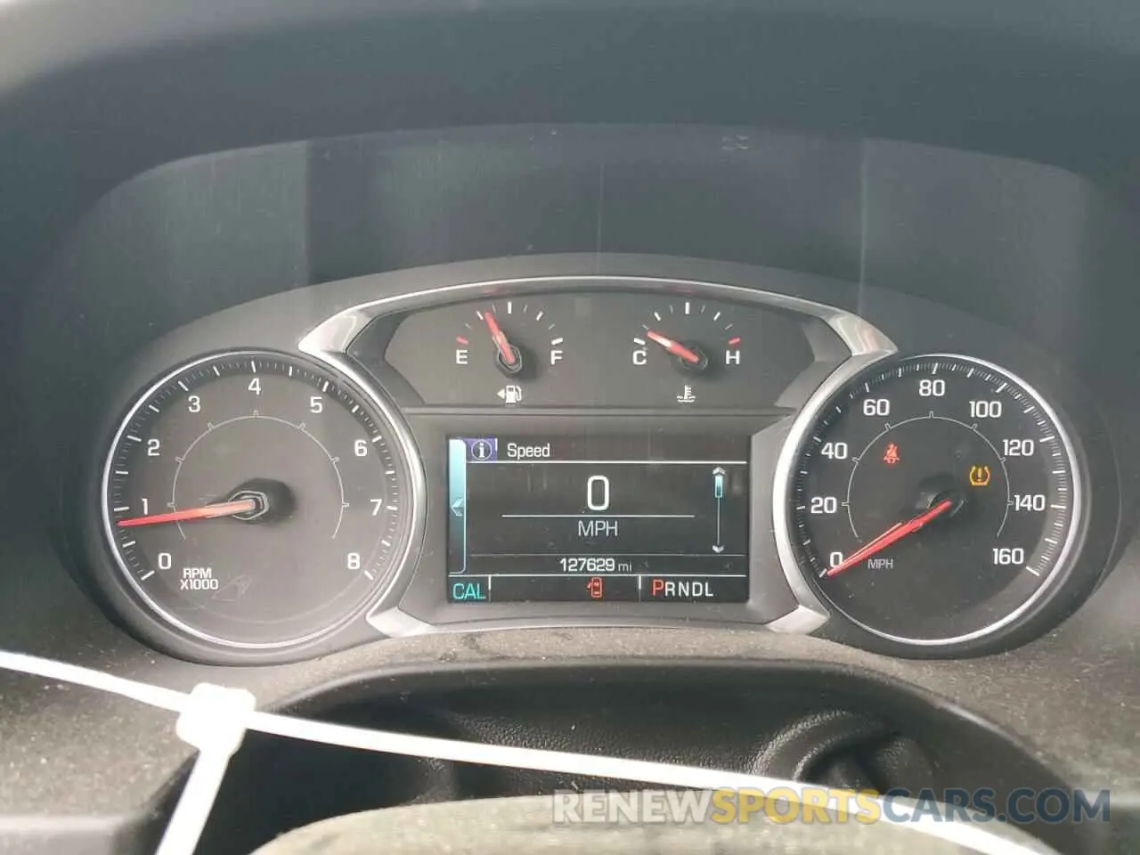 9 Photograph of a damaged car 1GKKNSLS6KZ131715 GMC ACADIA 2019
