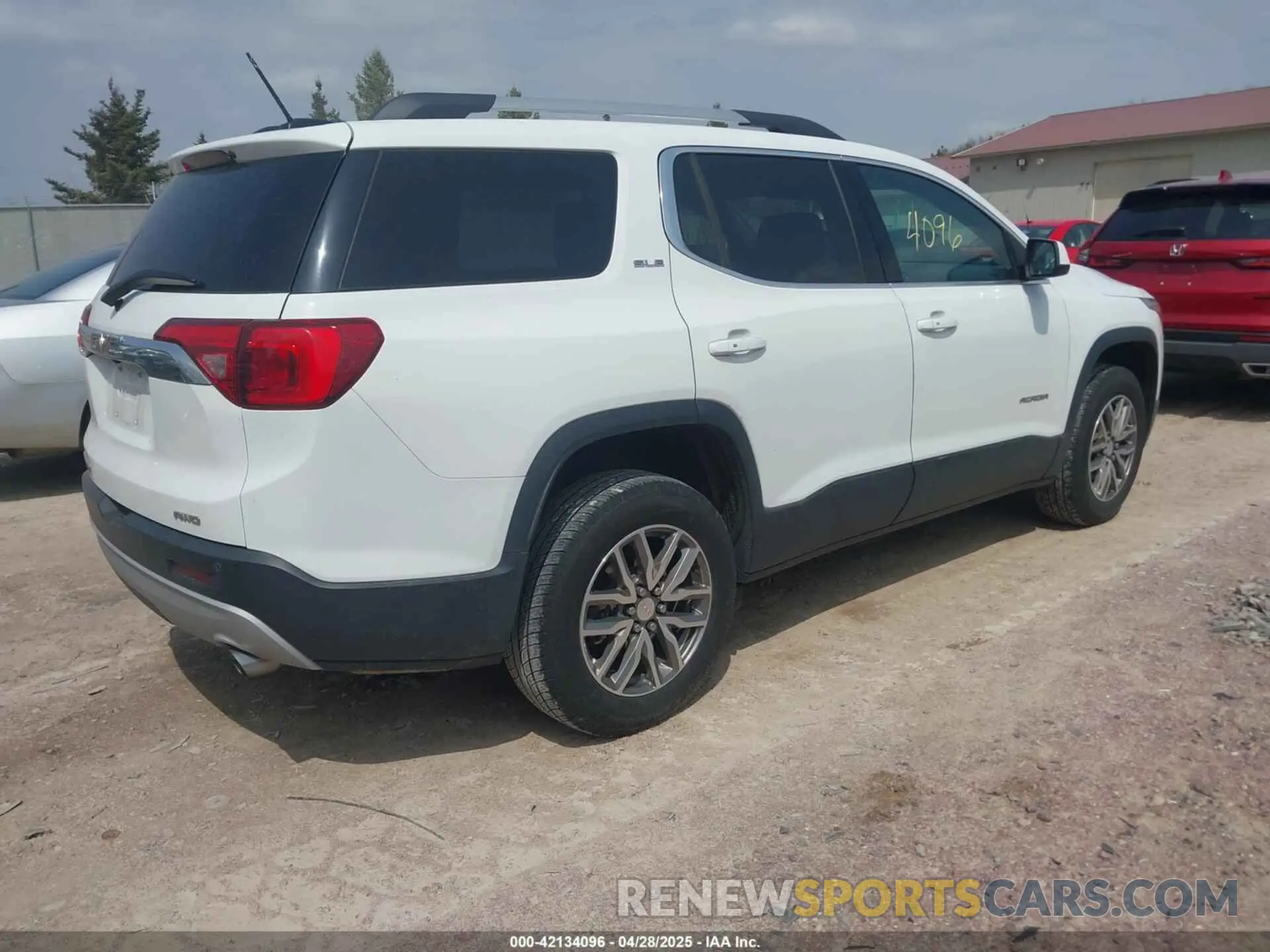 4 Photograph of a damaged car 1GKKNSLS6KZ287558 GMC ACADIA 2019