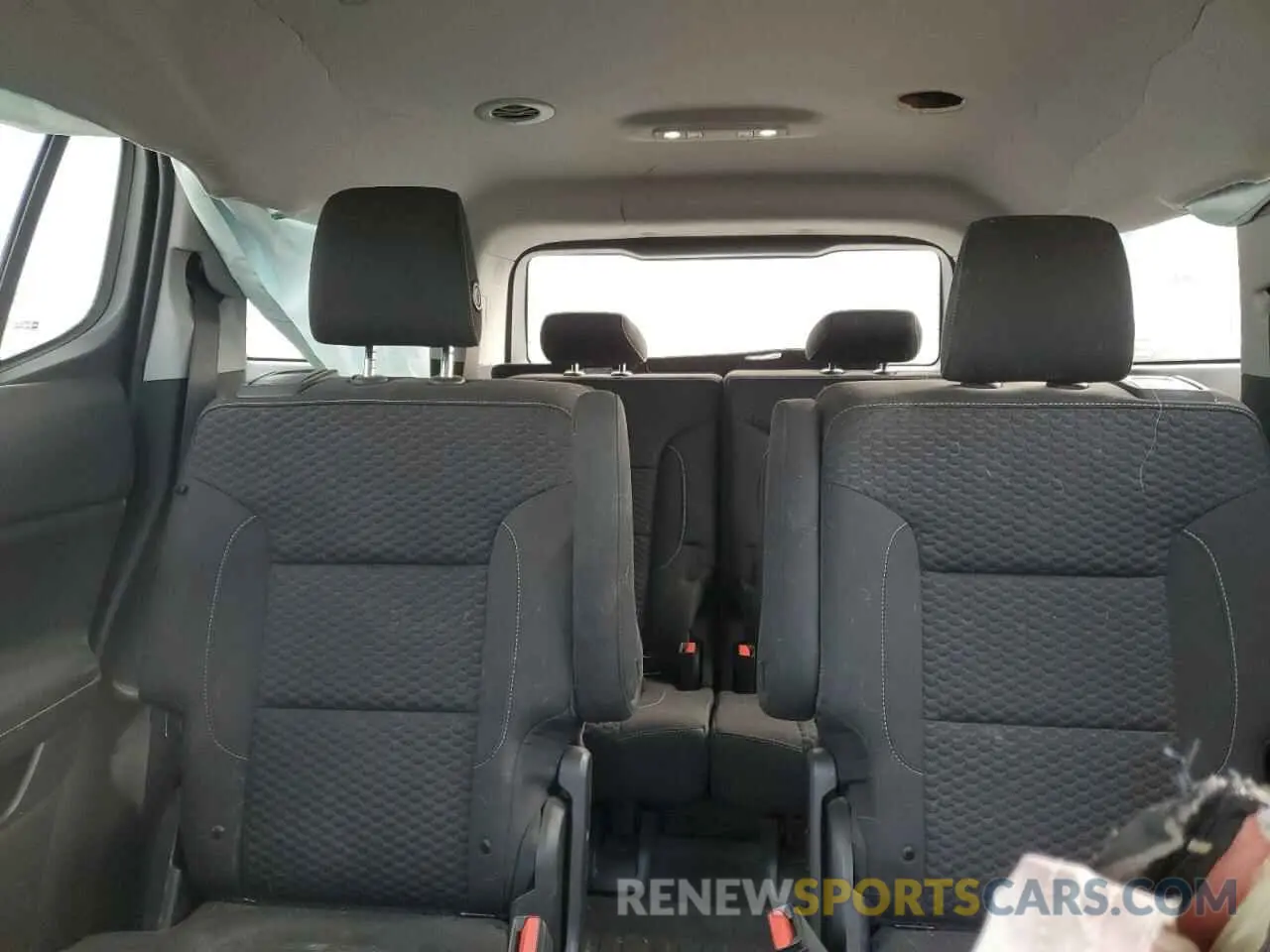 10 Photograph of a damaged car 1GKKNSLS8KZ163453 GMC ACADIA 2019