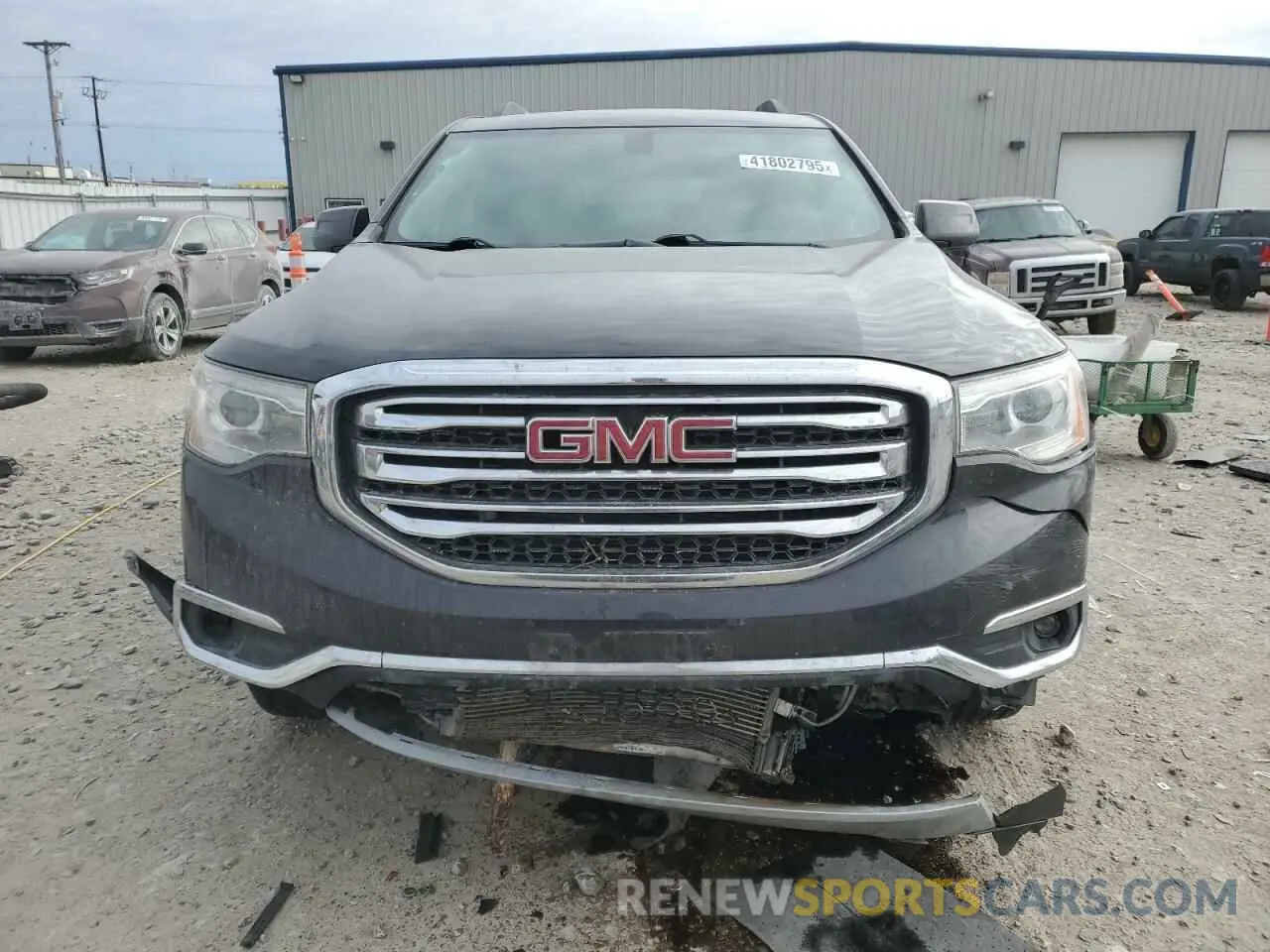 5 Photograph of a damaged car 1GKKNSLS8KZ163453 GMC ACADIA 2019
