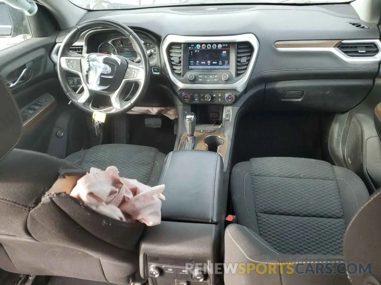 8 Photograph of a damaged car 1GKKNSLS8KZ163453 GMC ACADIA 2019