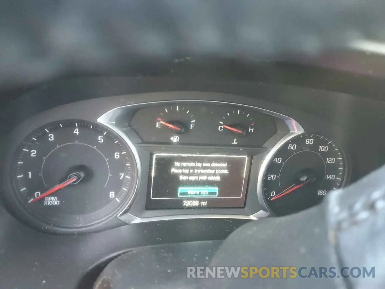 9 Photograph of a damaged car 1GKKNSLS9KZ147570 GMC ACADIA 2019
