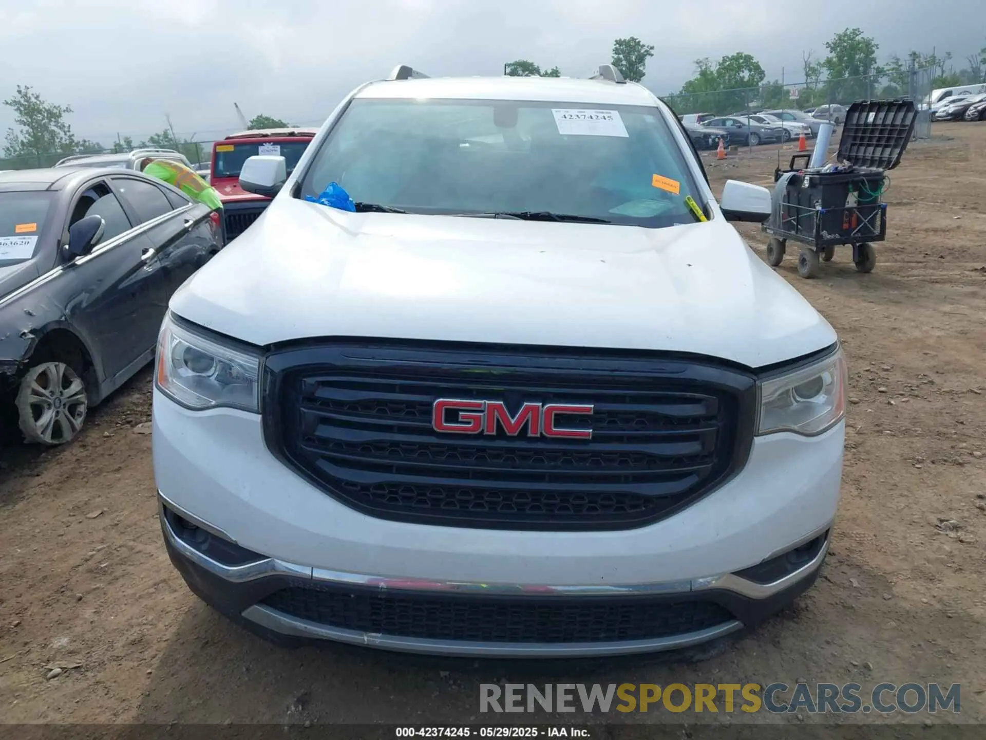 13 Photograph of a damaged car 1GKKNSLSXKZ277552 GMC ACADIA 2019