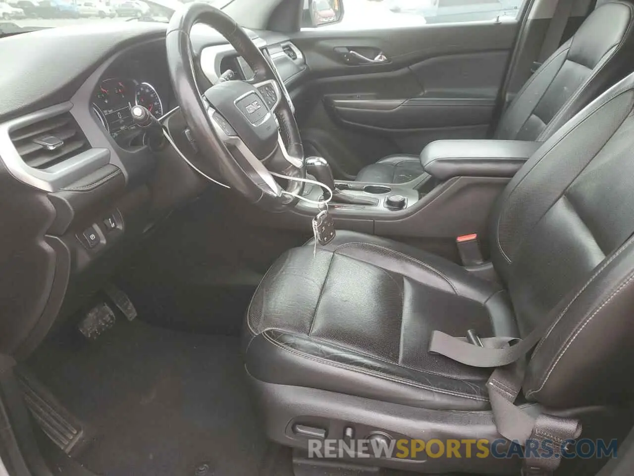 7 Photograph of a damaged car 1GKKNULS1KZ253426 GMC ACADIA 2019