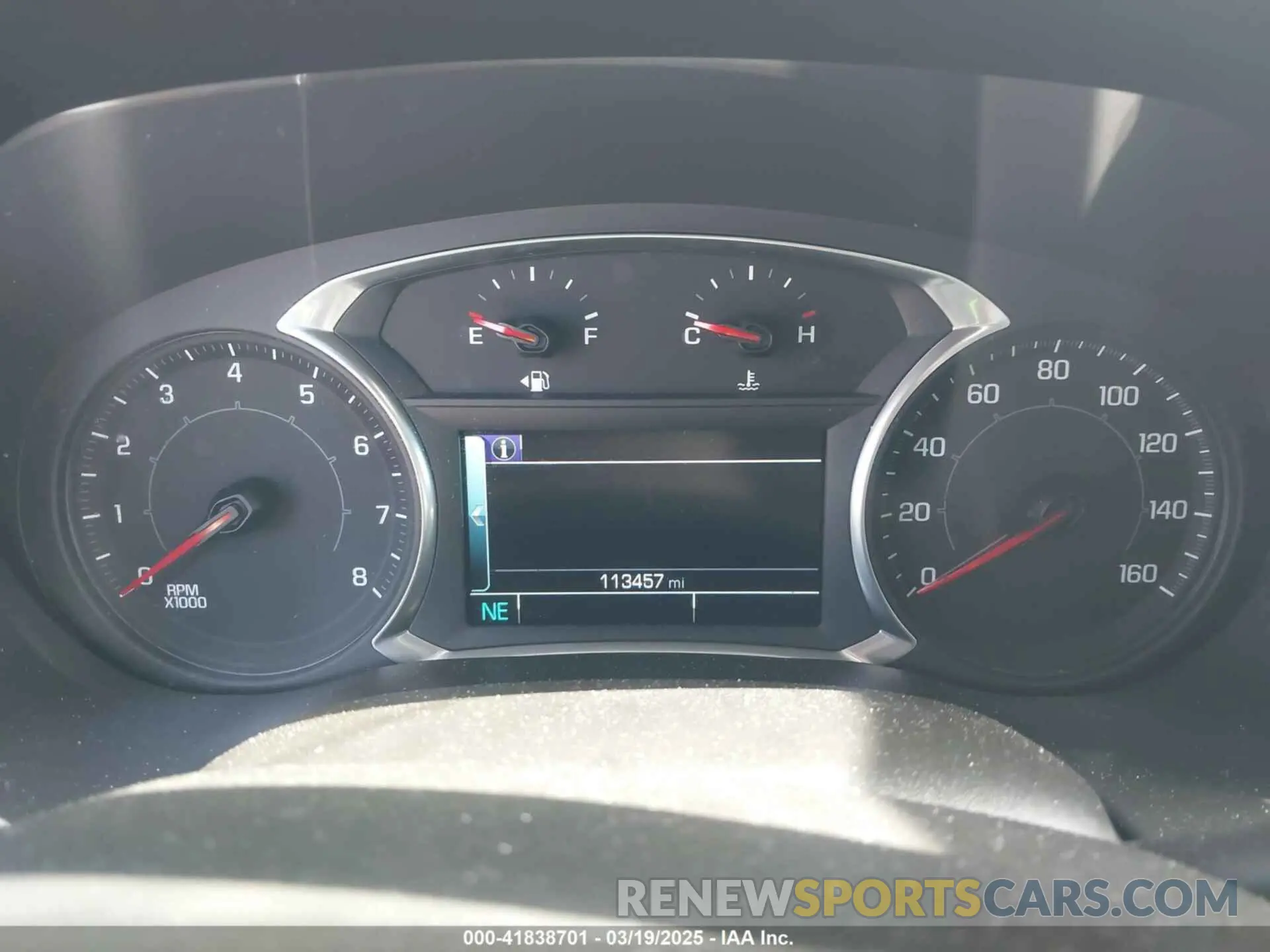 7 Photograph of a damaged car 1GKKNULS1KZ268265 GMC ACADIA 2019