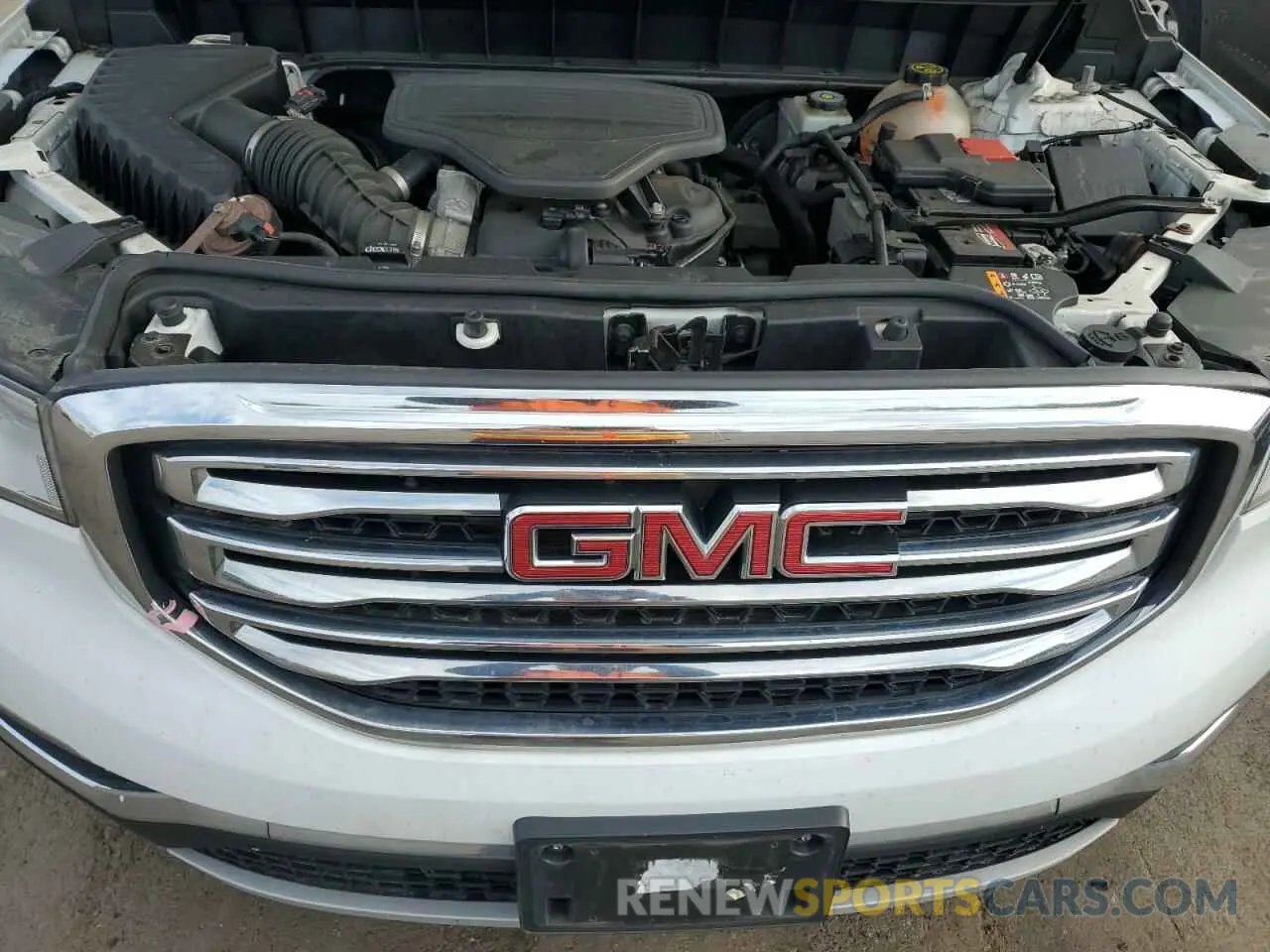 11 Photograph of a damaged car 1GKKNULS2KZ201948 GMC ACADIA 2019