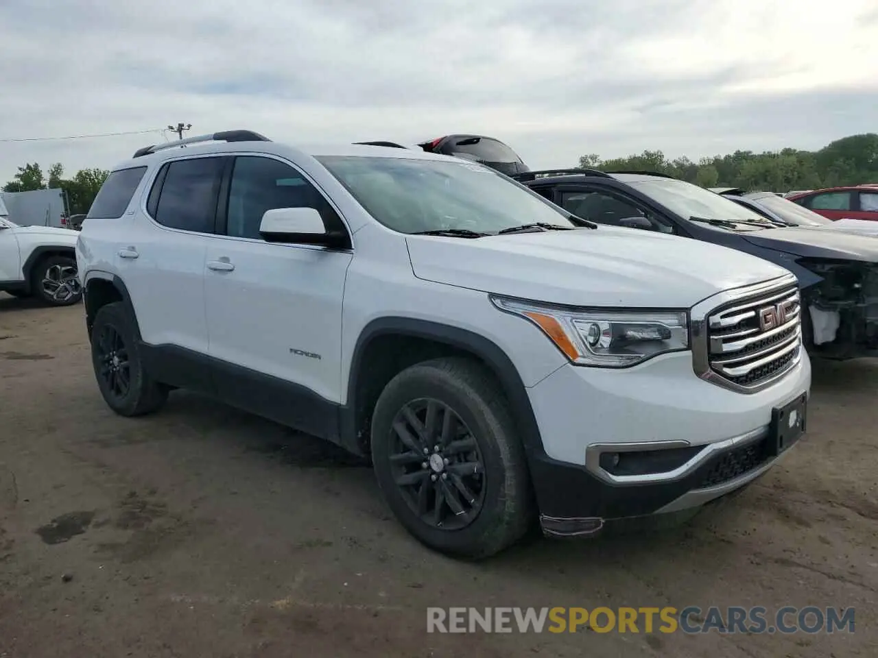 4 Photograph of a damaged car 1GKKNULS2KZ201948 GMC ACADIA 2019