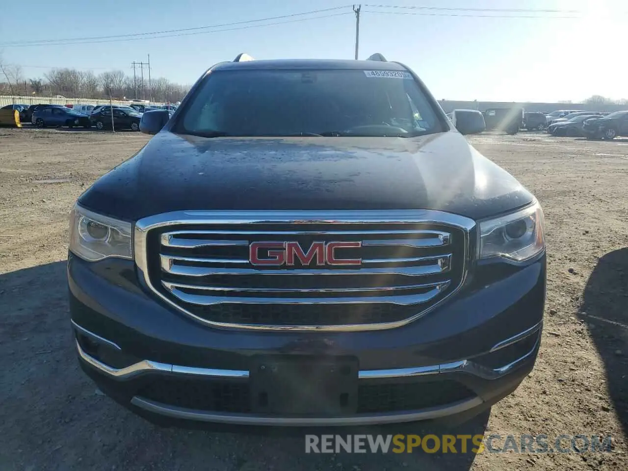 5 Photograph of a damaged car 1GKKNULS3KZ263472 GMC ACADIA 2019