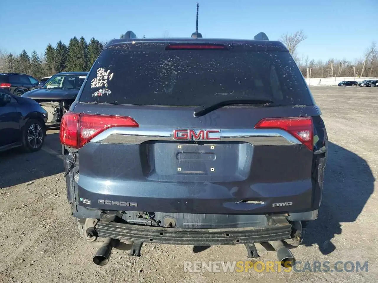 6 Photograph of a damaged car 1GKKNULS3KZ263472 GMC ACADIA 2019