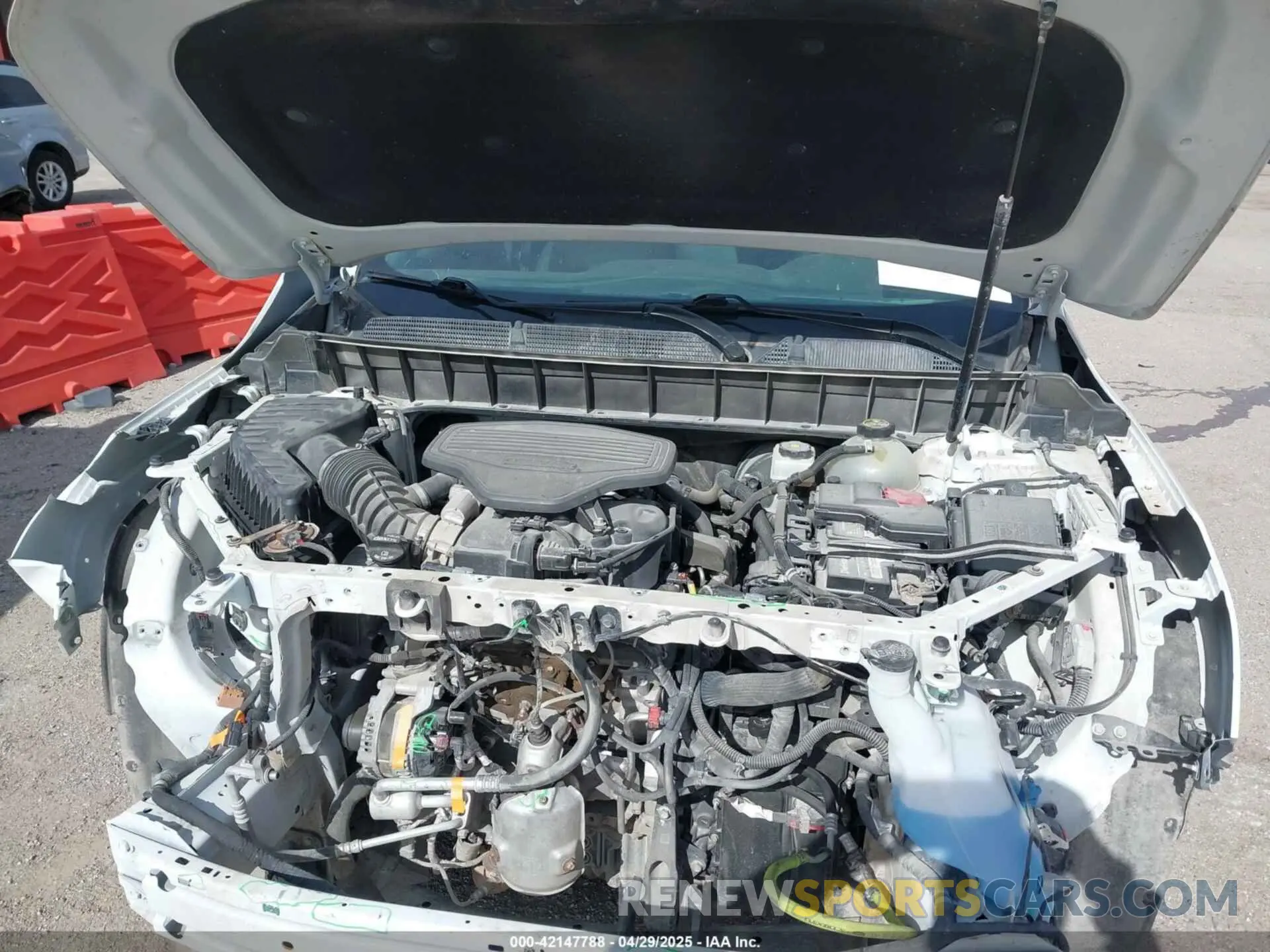 10 Photograph of a damaged car 1GKKNULS5KZ236581 GMC ACADIA 2019
