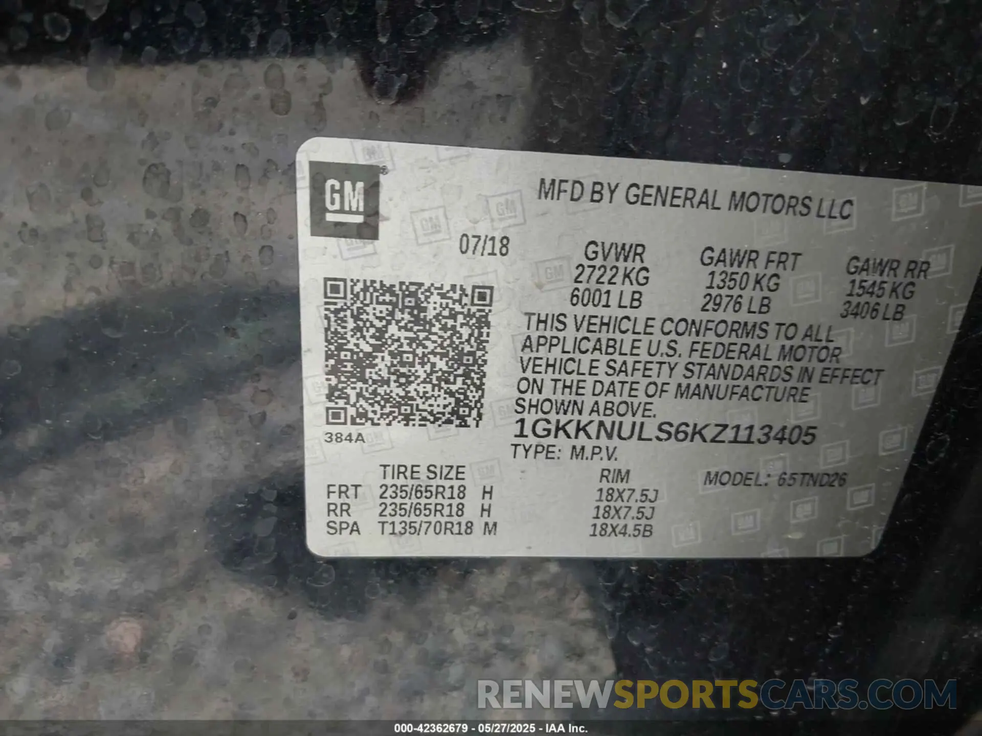 9 Photograph of a damaged car 1GKKNULS6KZ113405 GMC ACADIA 2019