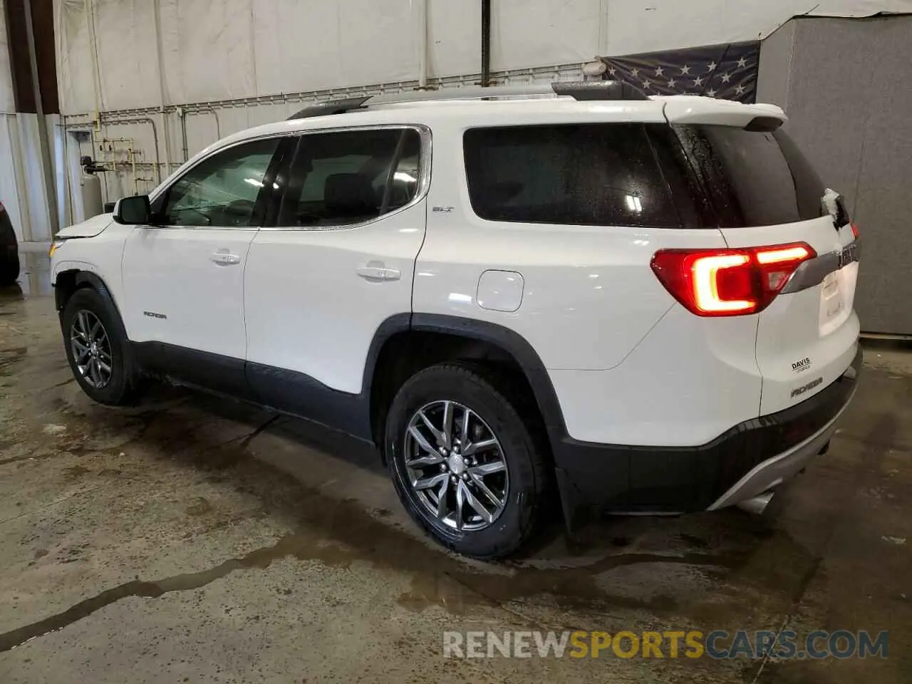 2 Photograph of a damaged car 1GKKNULS6KZ269279 GMC ACADIA 2019
