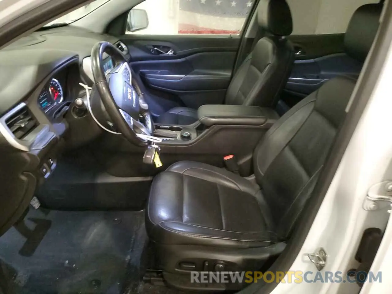 7 Photograph of a damaged car 1GKKNULS6KZ269279 GMC ACADIA 2019