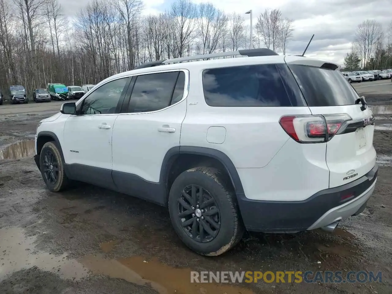 2 Photograph of a damaged car 1GKKNULS7KZ104499 GMC ACADIA 2019