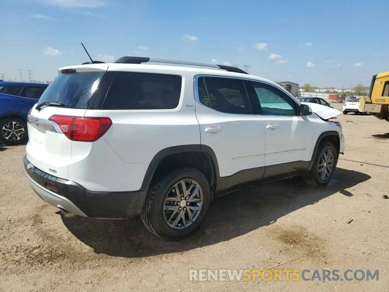 3 Photograph of a damaged car 1GKKNULS7KZ130665 GMC ACADIA 2019