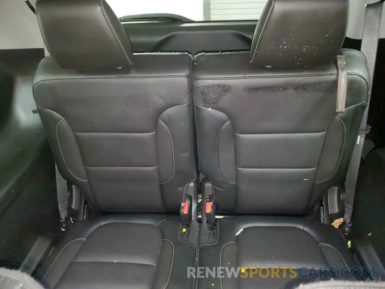 10 Photograph of a damaged car 1GKKNULS7KZ139172 GMC ACADIA 2019