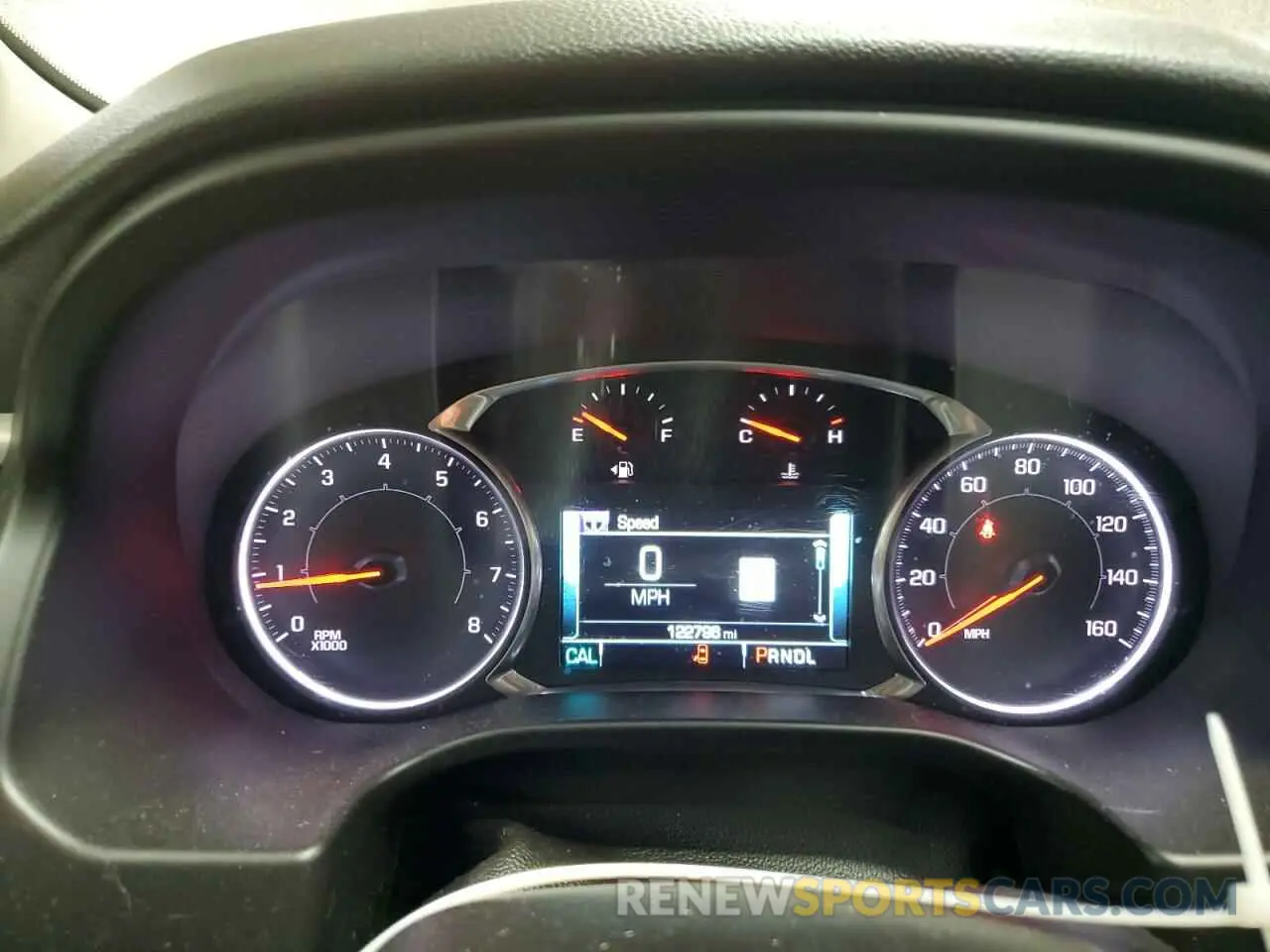 9 Photograph of a damaged car 1GKKNULS7KZ139172 GMC ACADIA 2019