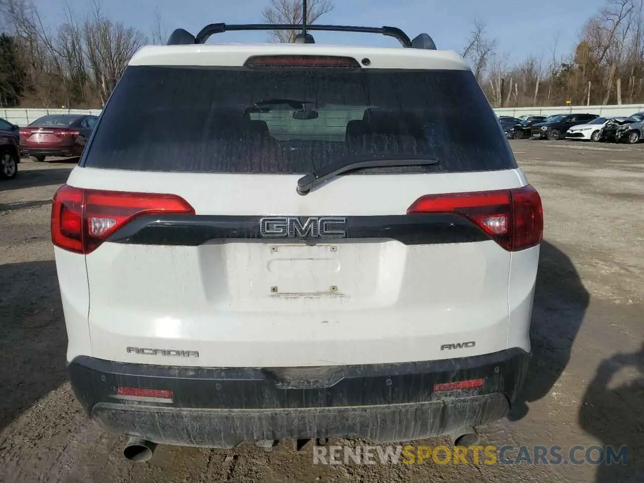 6 Photograph of a damaged car 1GKKNULS7KZ192941 GMC ACADIA 2019