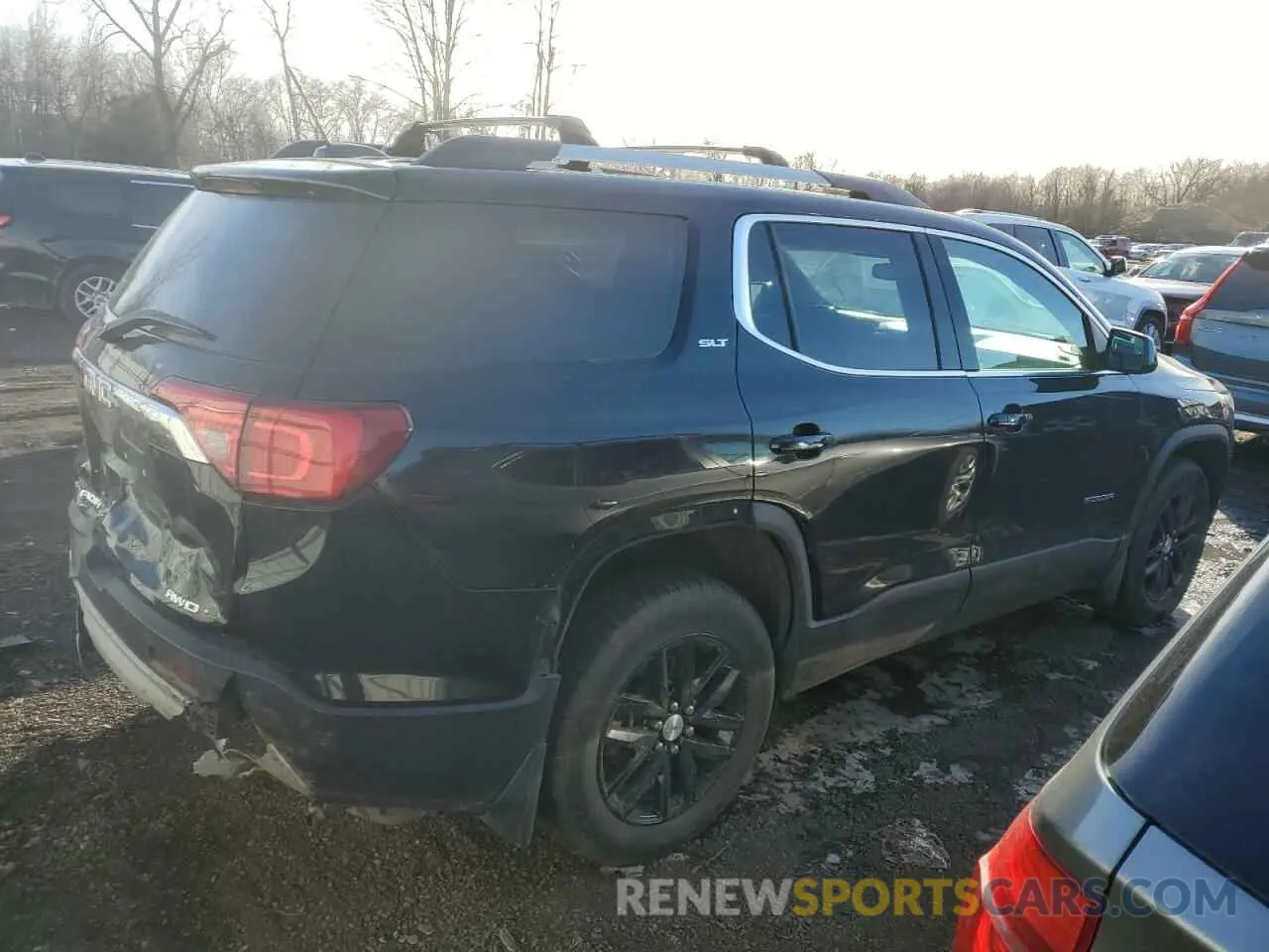 3 Photograph of a damaged car 1GKKNULS8KZ110649 GMC ACADIA 2019