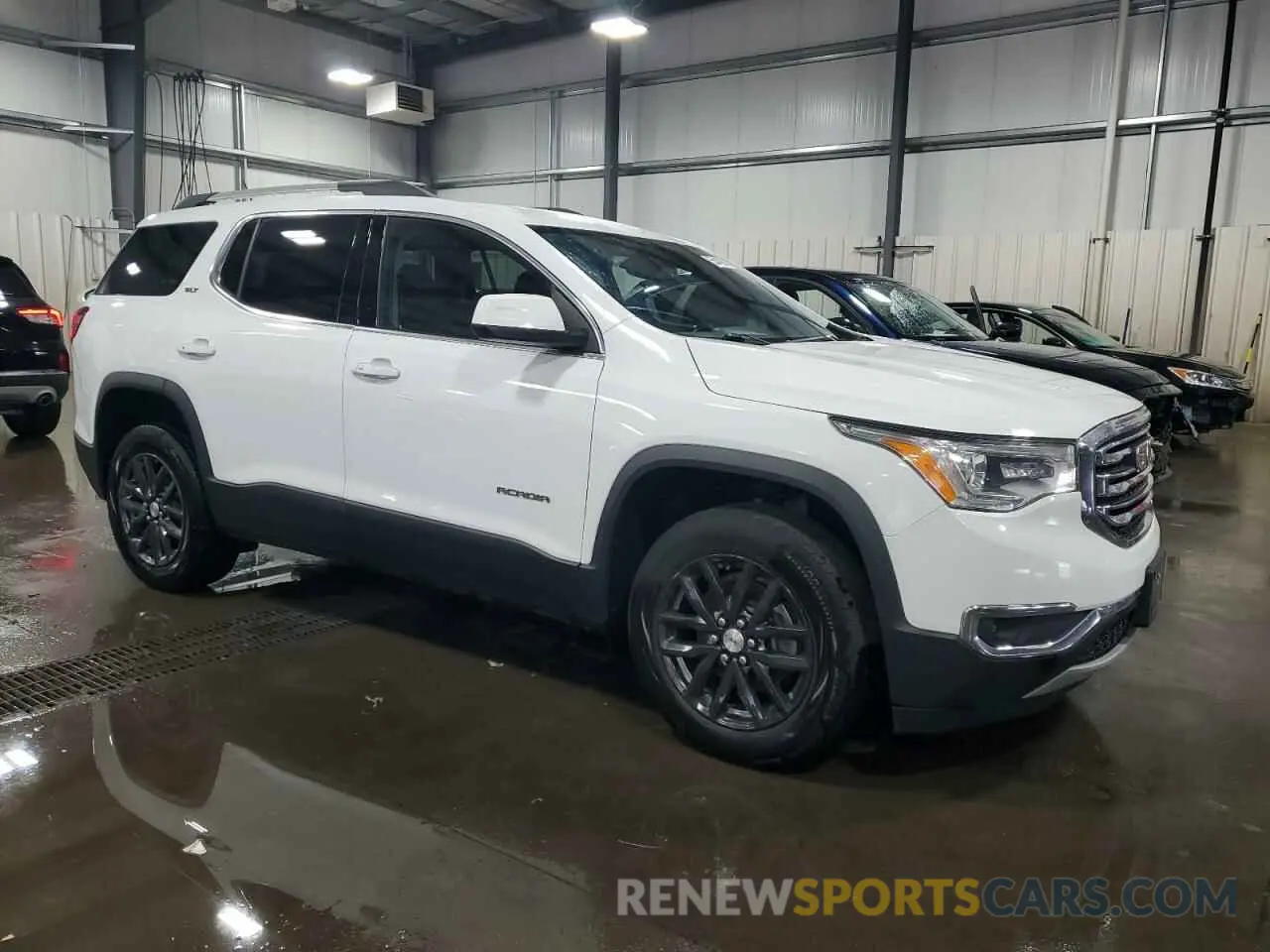 4 Photograph of a damaged car 1GKKNULS9KZ235370 GMC ACADIA 2019