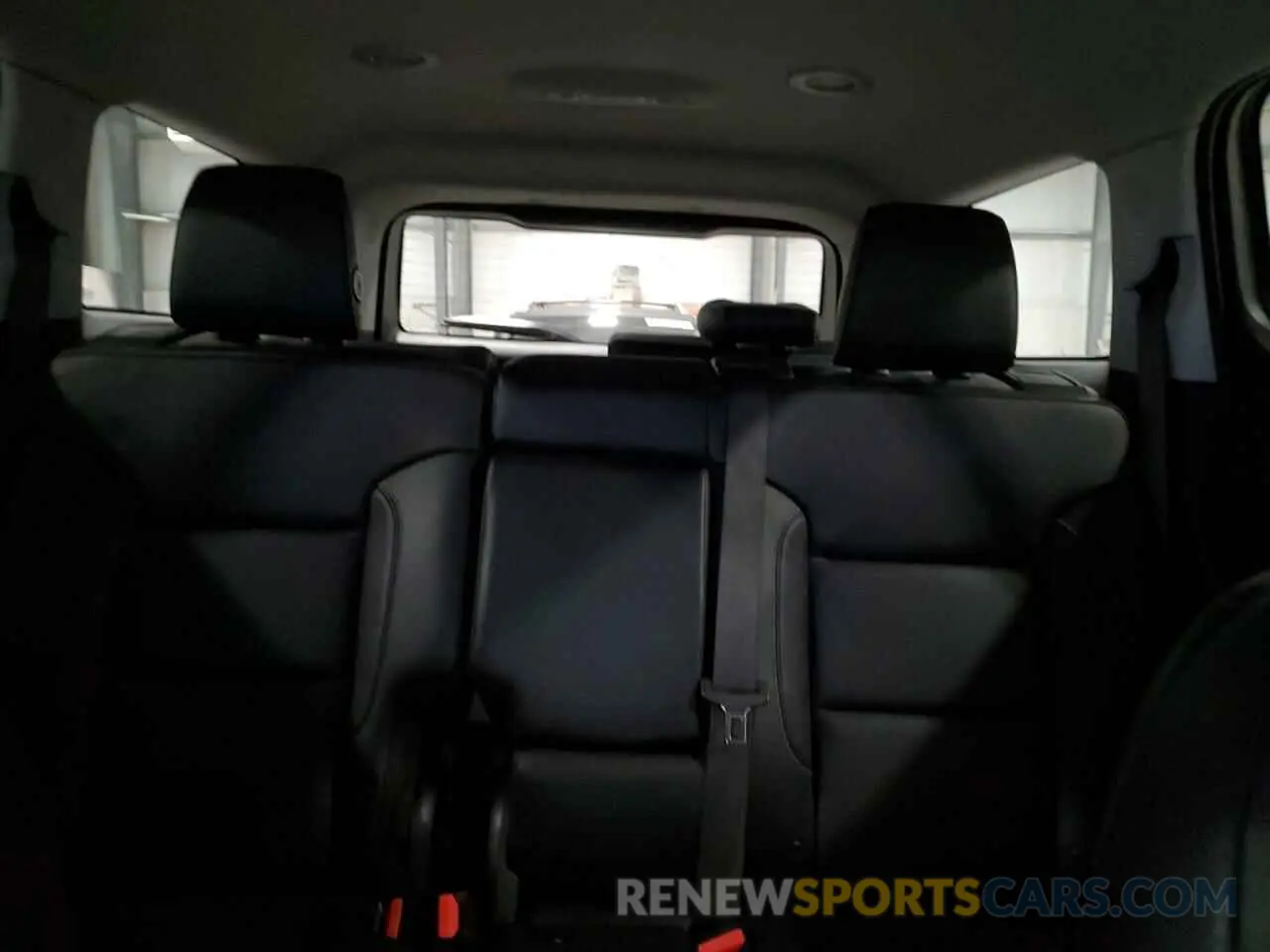 10 Photograph of a damaged car 1GKKNULS9KZ244277 GMC ACADIA 2019
