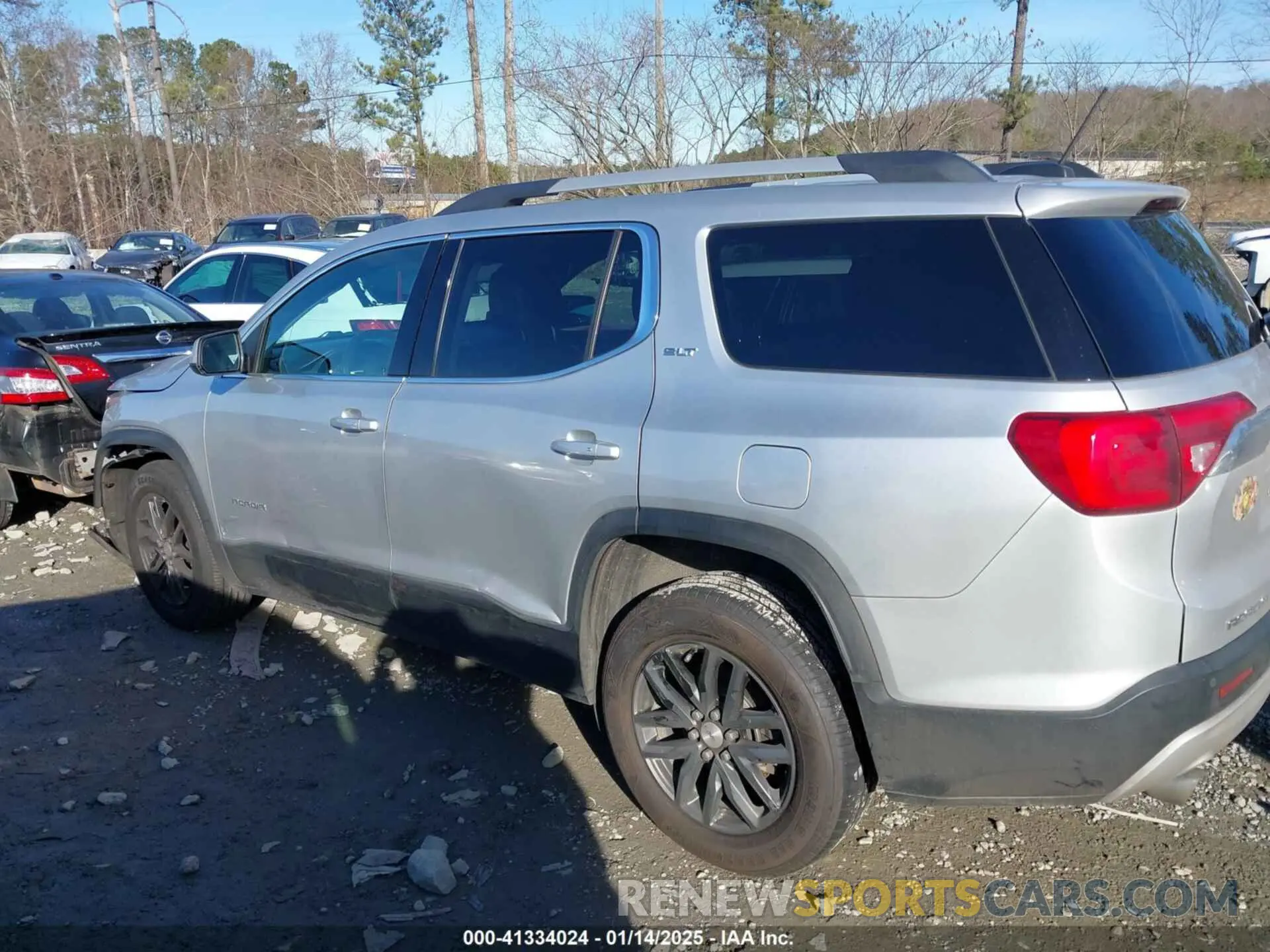 13 Photograph of a damaged car 1GKKNULS9KZ269941 GMC ACADIA 2019