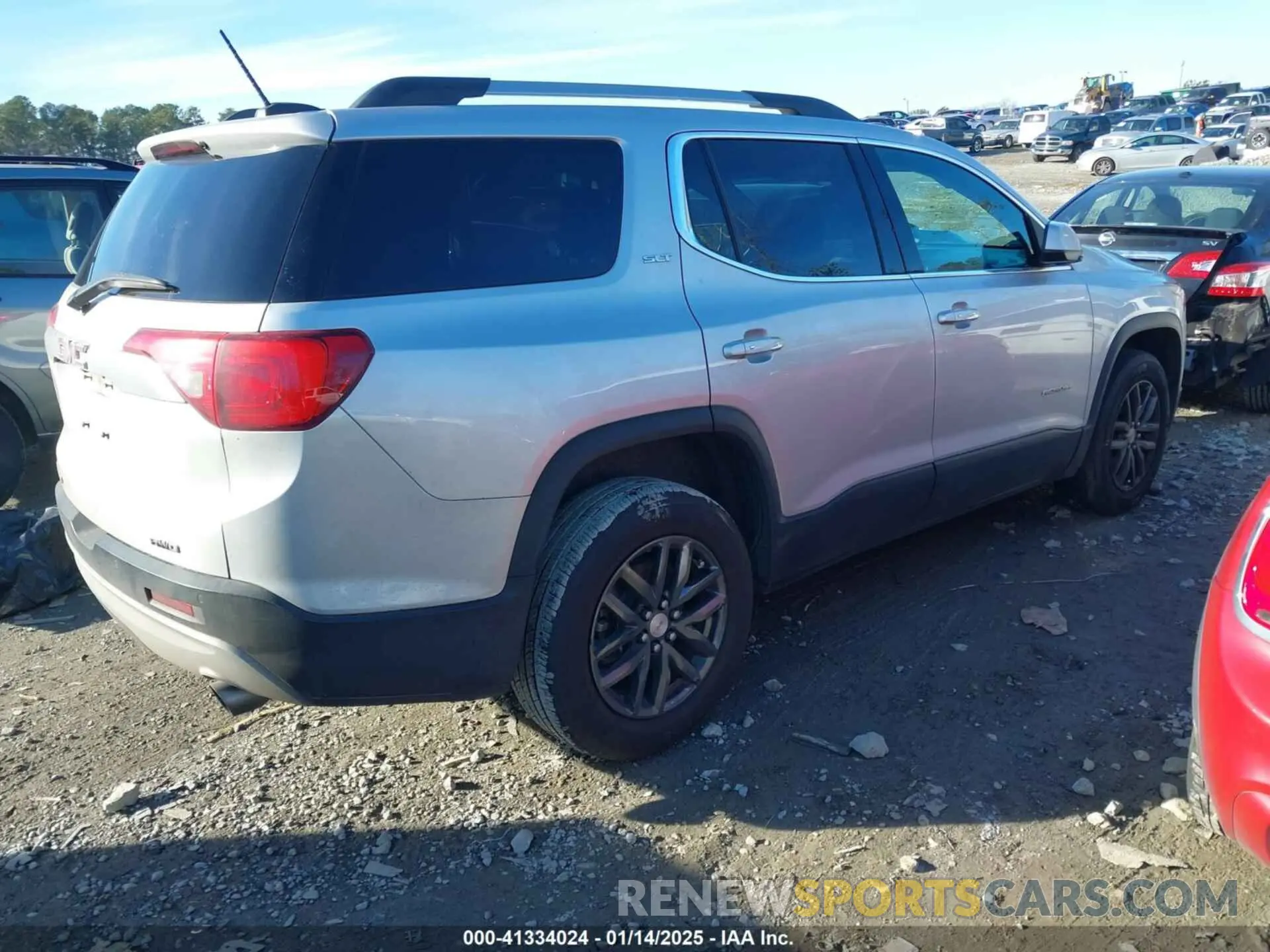 4 Photograph of a damaged car 1GKKNULS9KZ269941 GMC ACADIA 2019