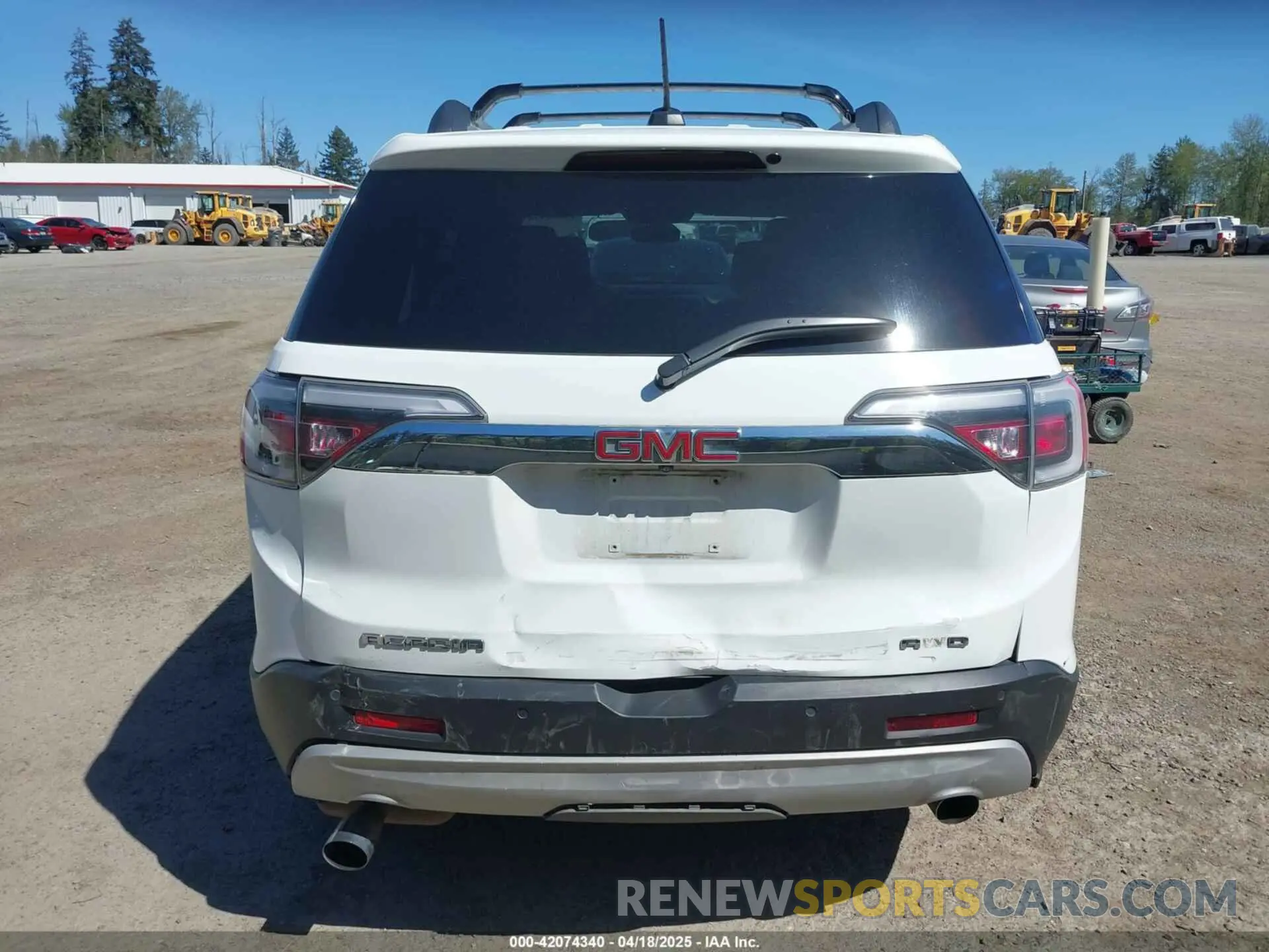 16 Photograph of a damaged car 1GKKNULS9KZ284651 GMC ACADIA 2019