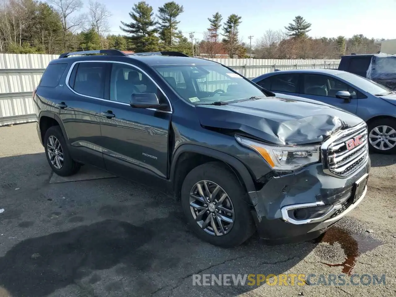 4 Photograph of a damaged car 1GKKNULSXKZ254333 GMC ACADIA 2019