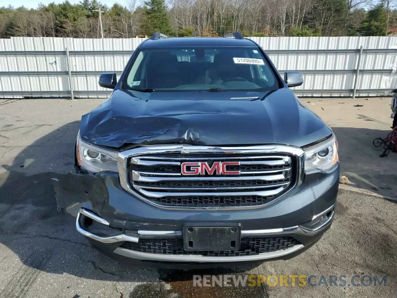 5 Photograph of a damaged car 1GKKNULSXKZ254333 GMC ACADIA 2019