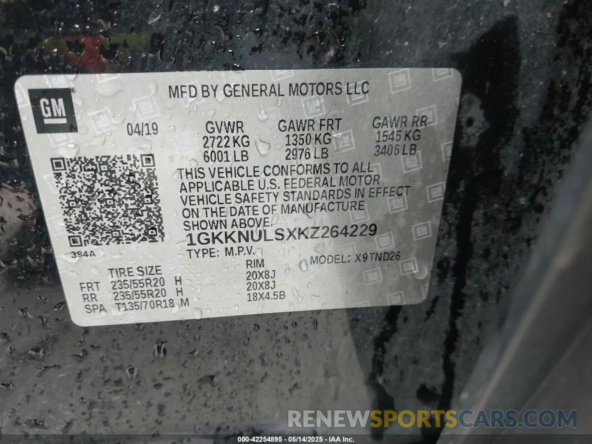 9 Photograph of a damaged car 1GKKNULSXKZ264229 GMC ACADIA 2019