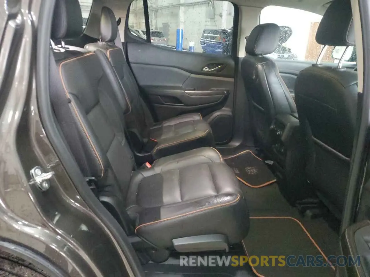 11 Photograph of a damaged car 1GKKNVLS2KZ254056 GMC ACADIA 2019